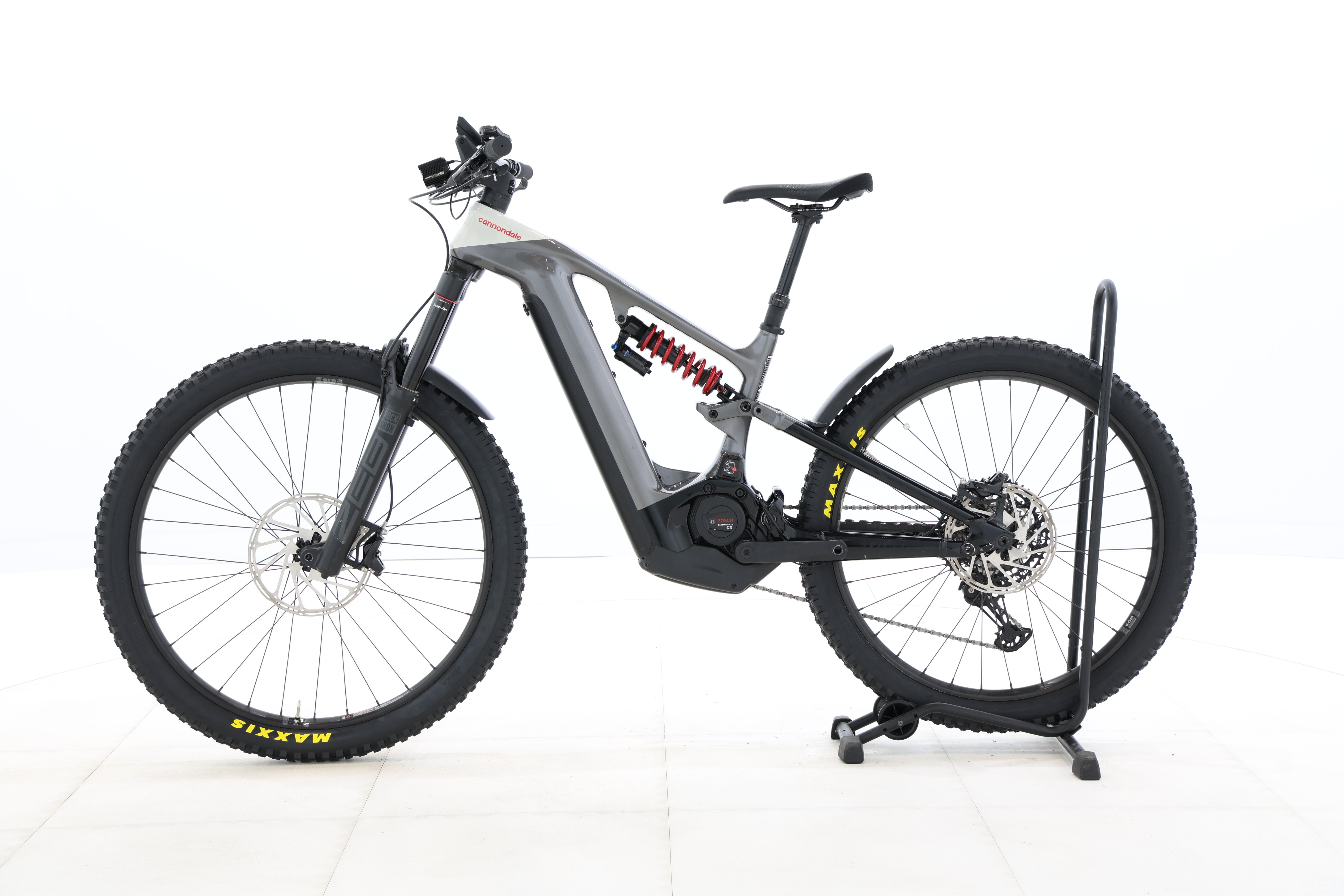 a80287d4-10a0-4fff-a72f-59913e83701c