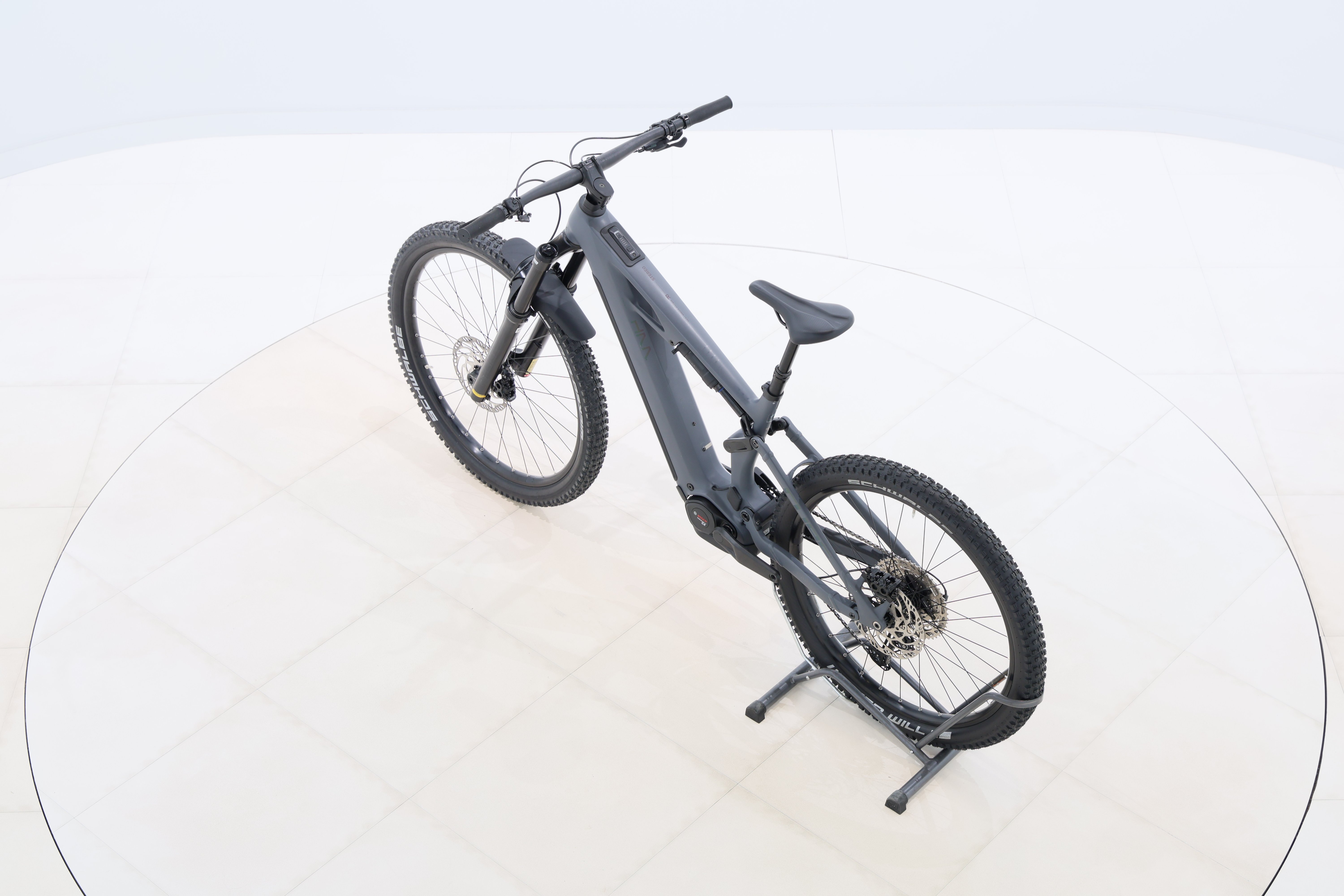 b5d6056c-6c67-42f5-b575-f552944bb0ab