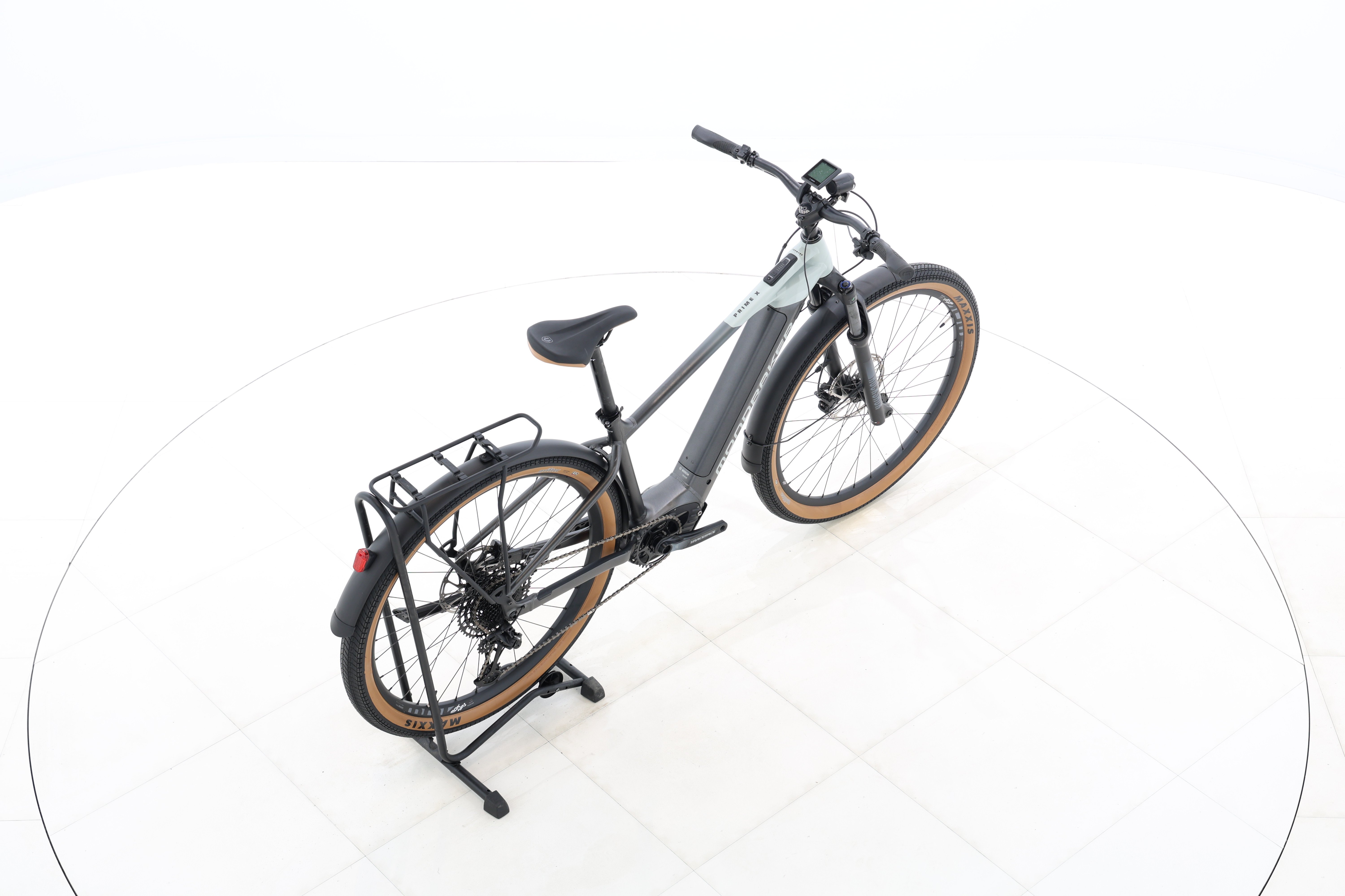 f3e8b0b8-4b61-493d-b378-95e1ad4d8eb1