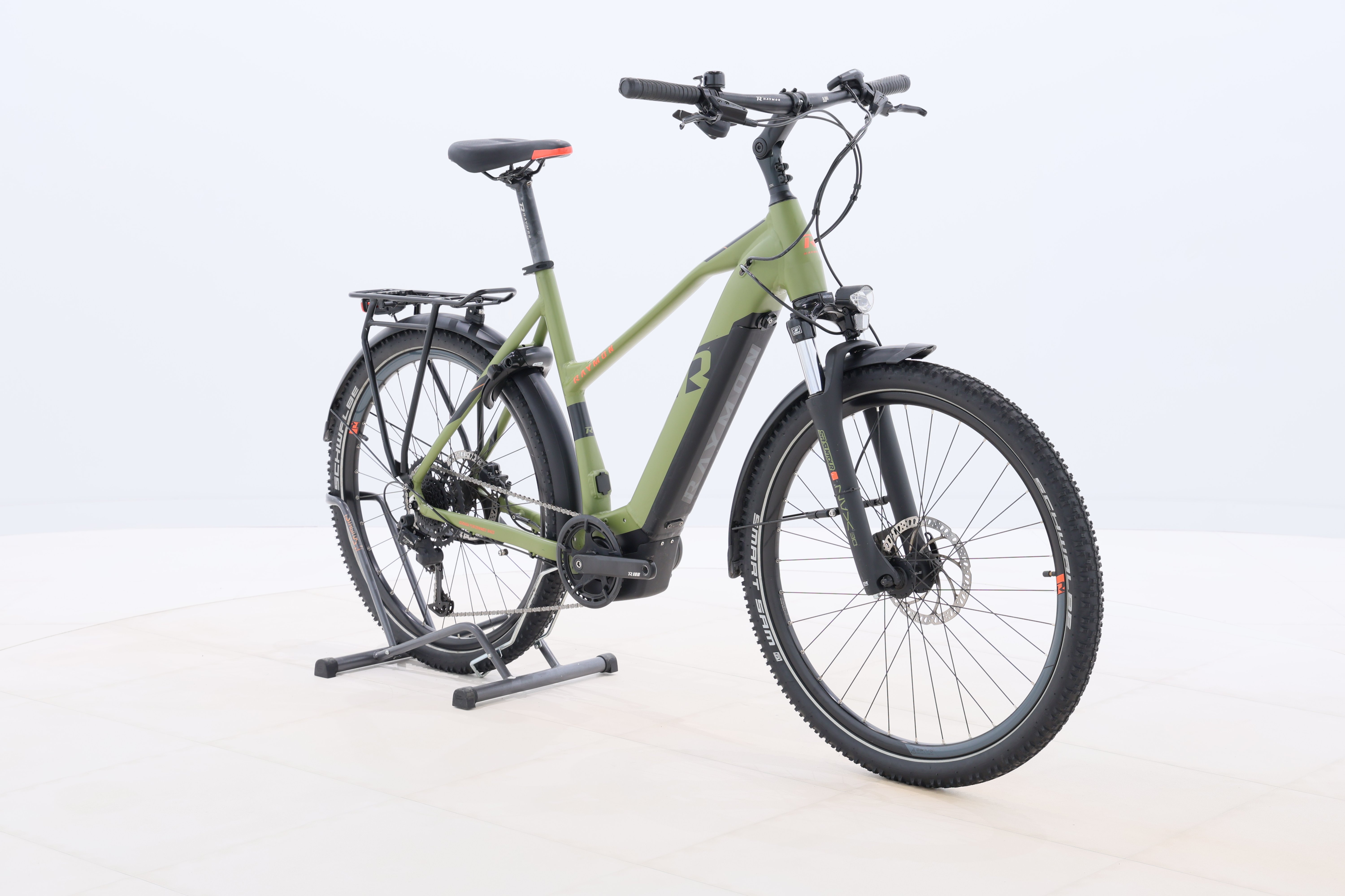 a8db1ace-dcb9-4e21-8986-de890c504989