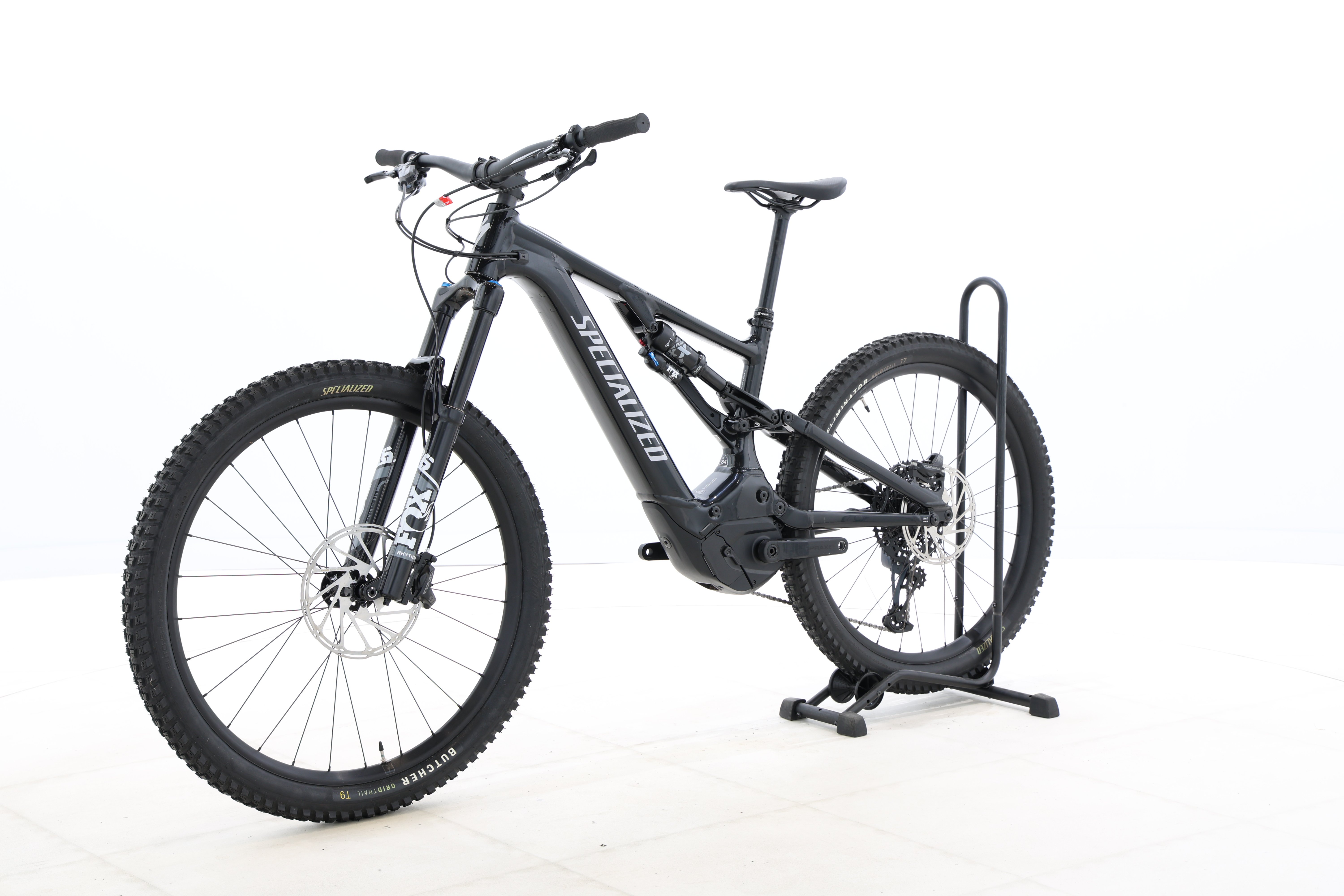 d646d46d-2ad2-4276-bb62-cea8a98af9ef