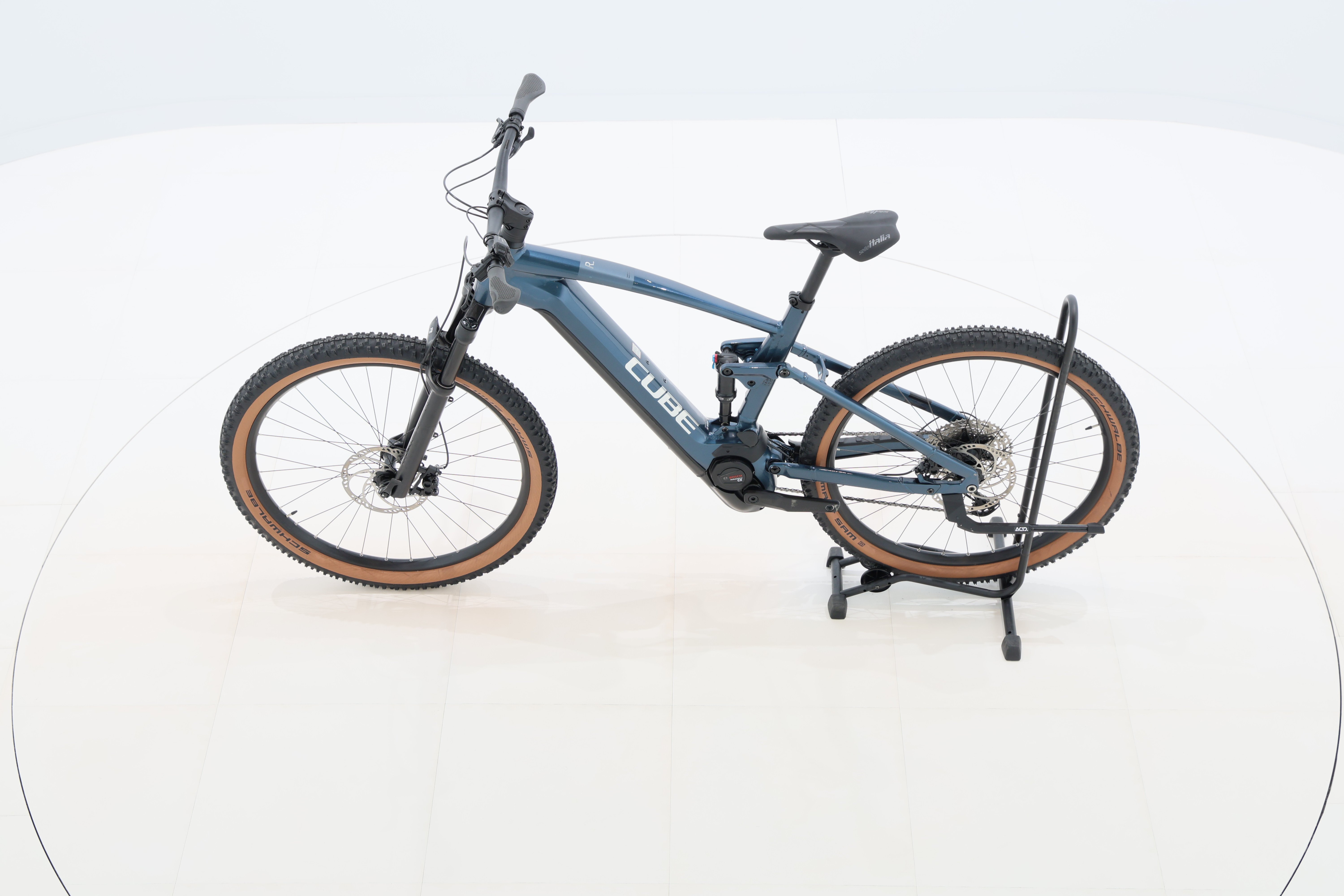 2cf1b43a-1c56-4f64-a4a1-7e5c781b5b19