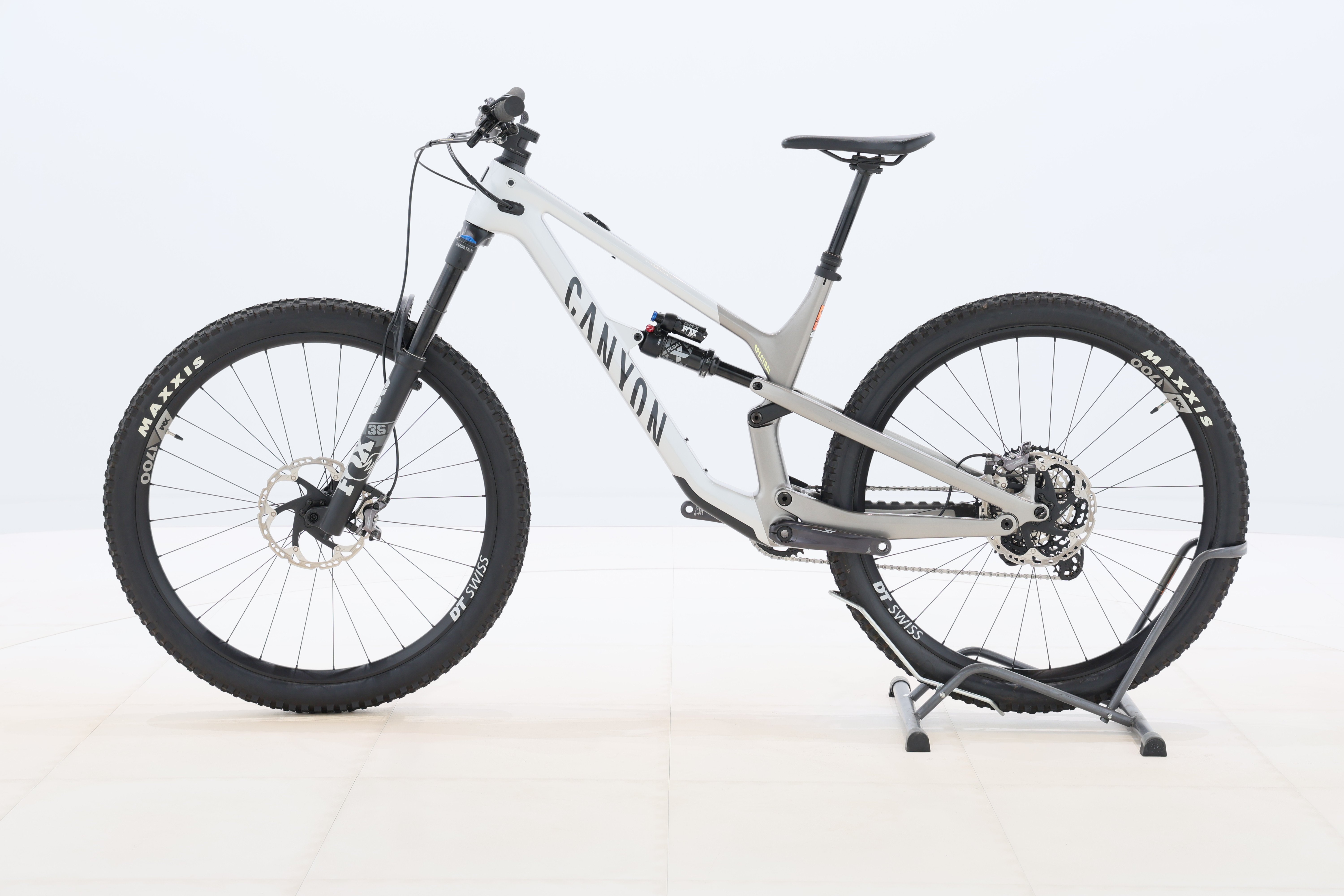 27b51c21-bab9-4525-a6e8-e136f0df10e4