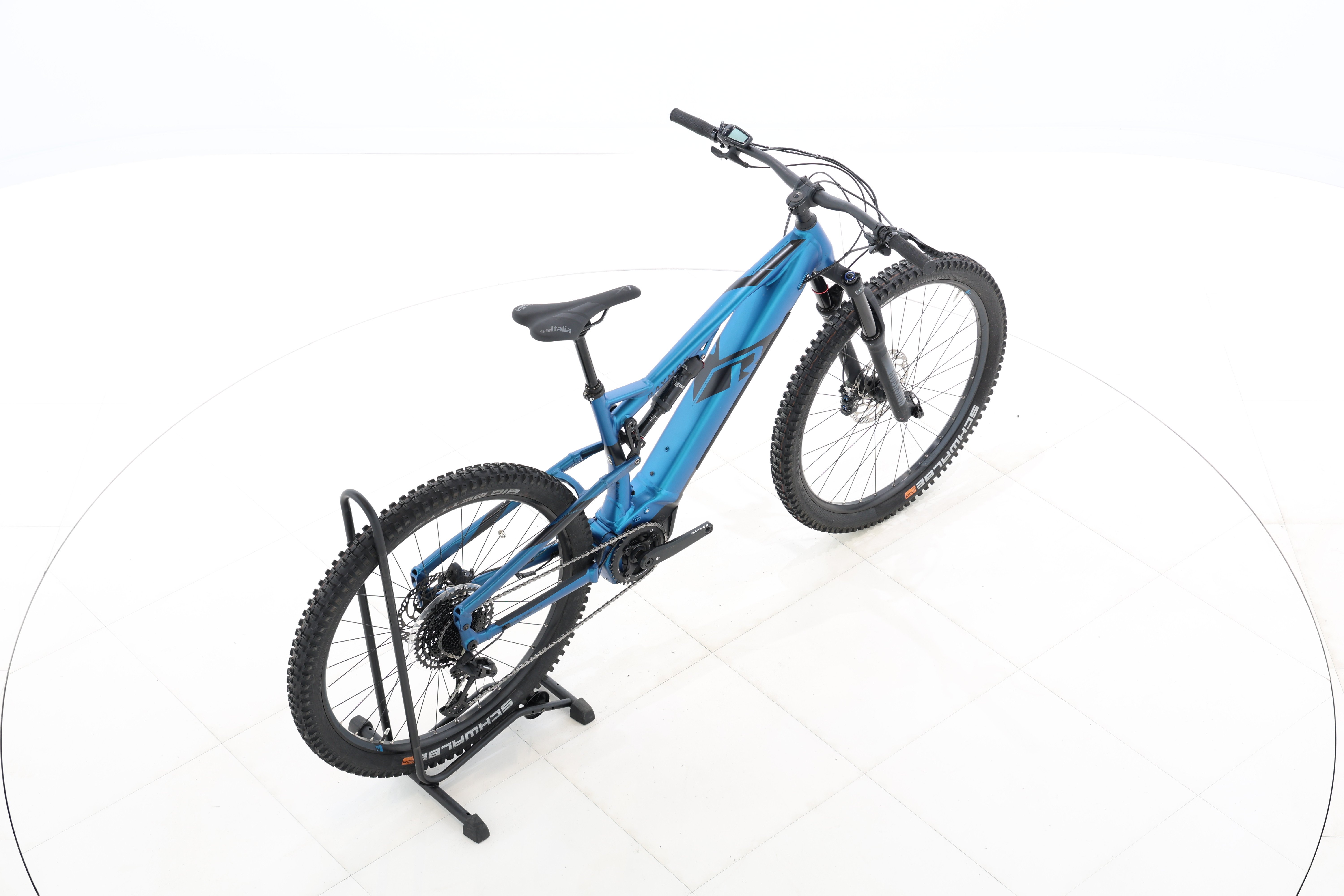 2d556e34-3286-4d17-8f73-ef719cca7008