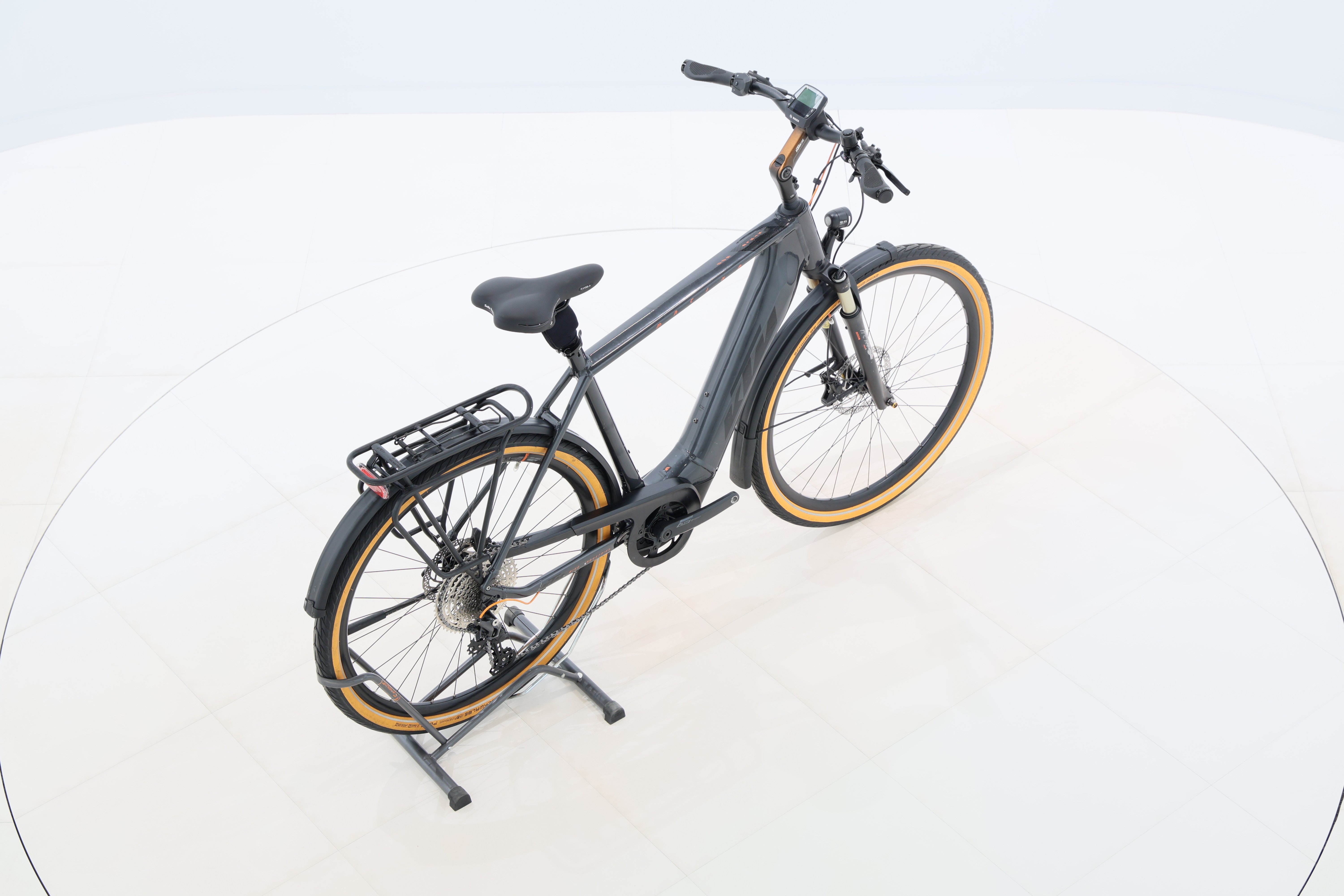 b951fcfb-68e5-4807-96c6-5617e8d68392