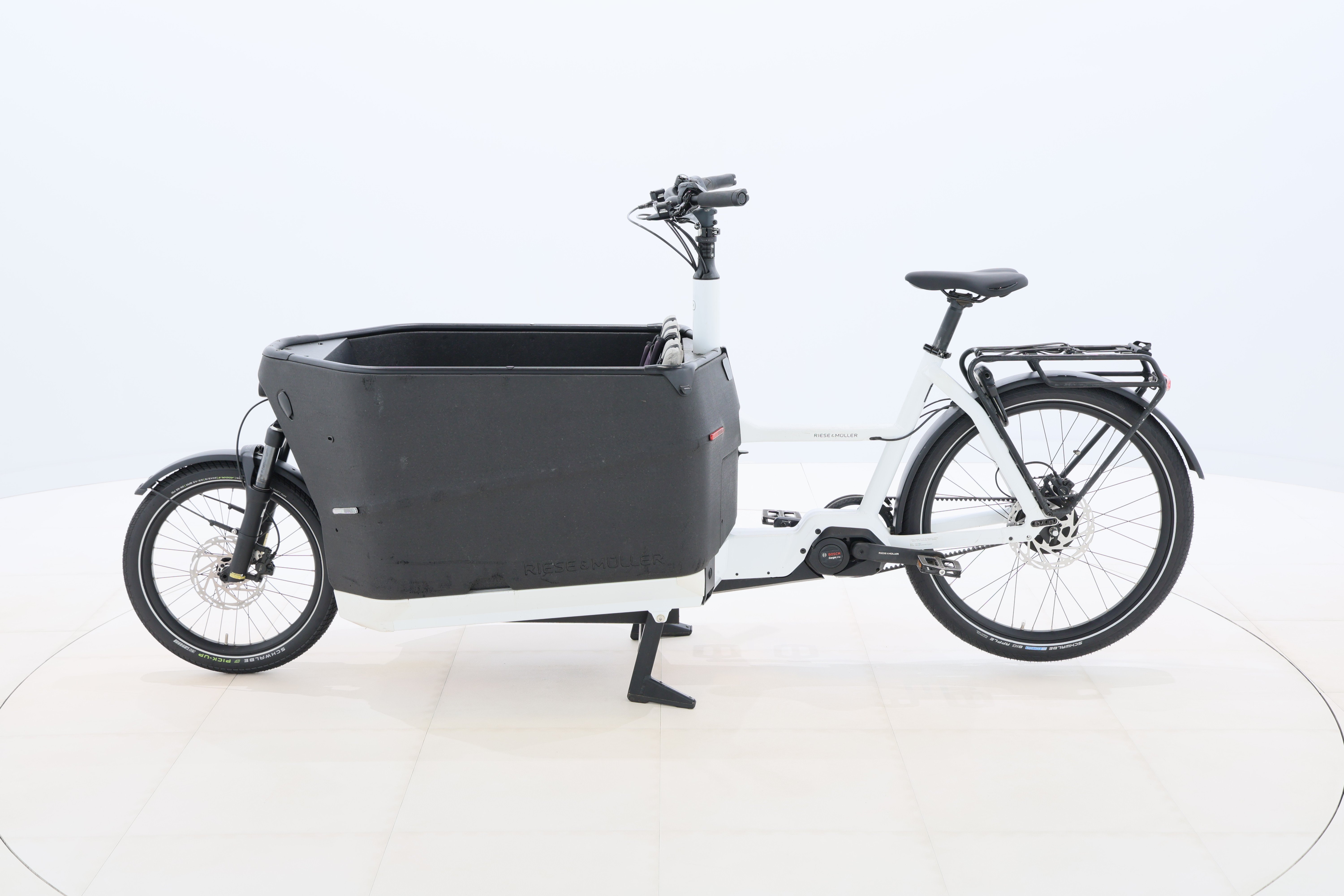 a2f5b418-a6a0-4871-adda-bc59e2fe353f