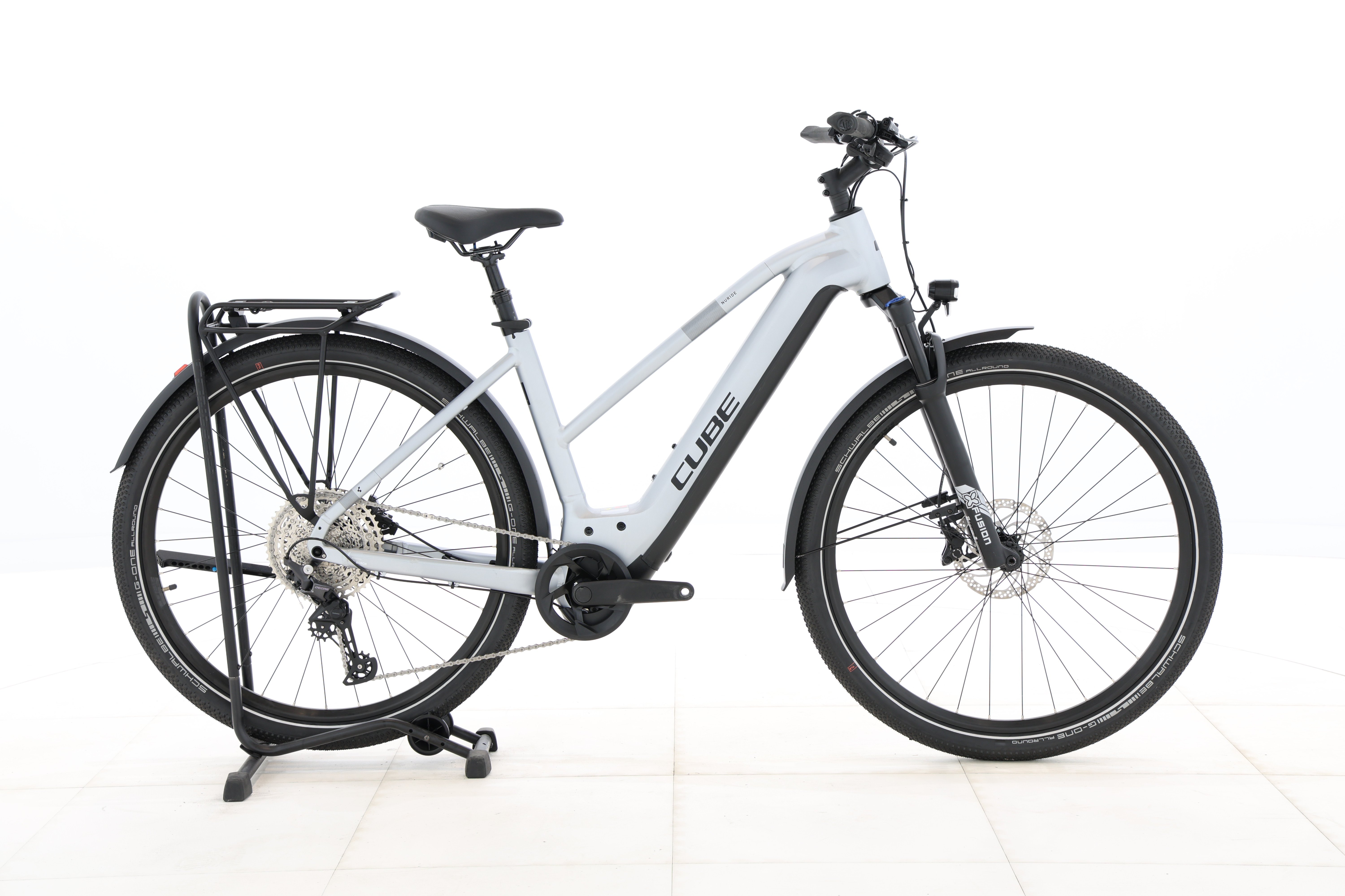 1b0a9995-84b9-435f-8d40-71d1fdd62454