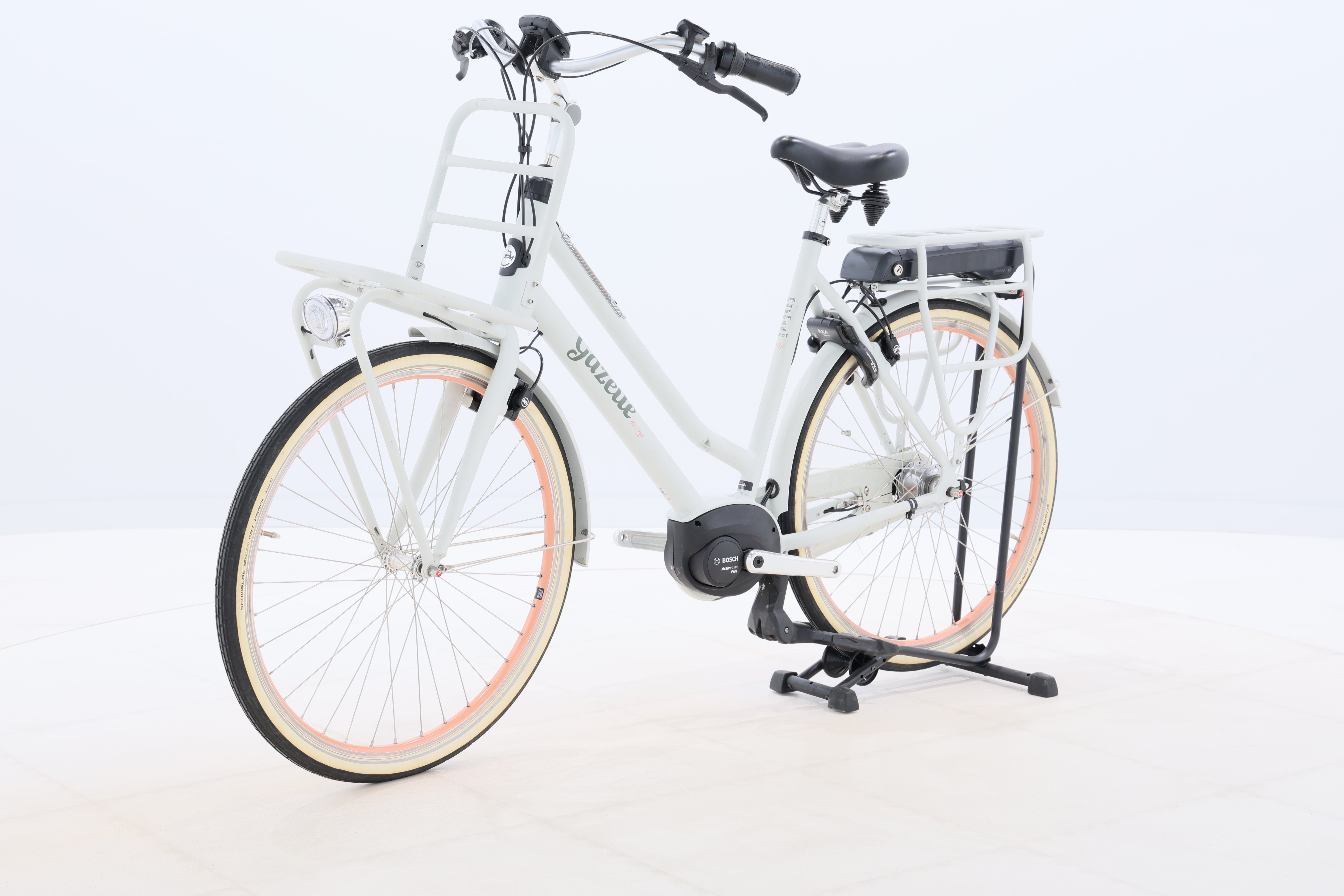 1714d245-19c7-4d9b-935a-5649d4c6e1e7