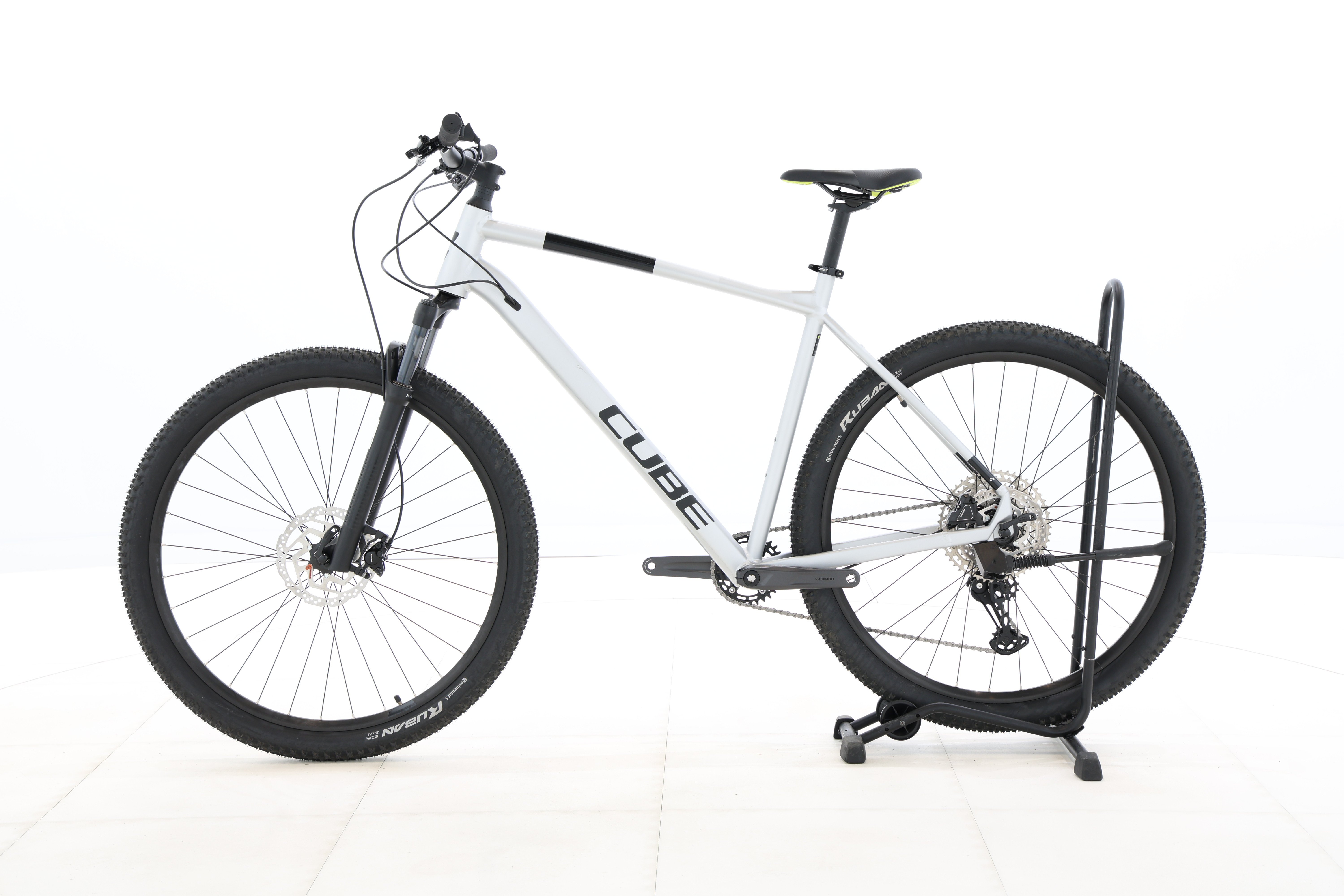 fbfb2628-749d-450e-bc2f-741ad67c8fb6