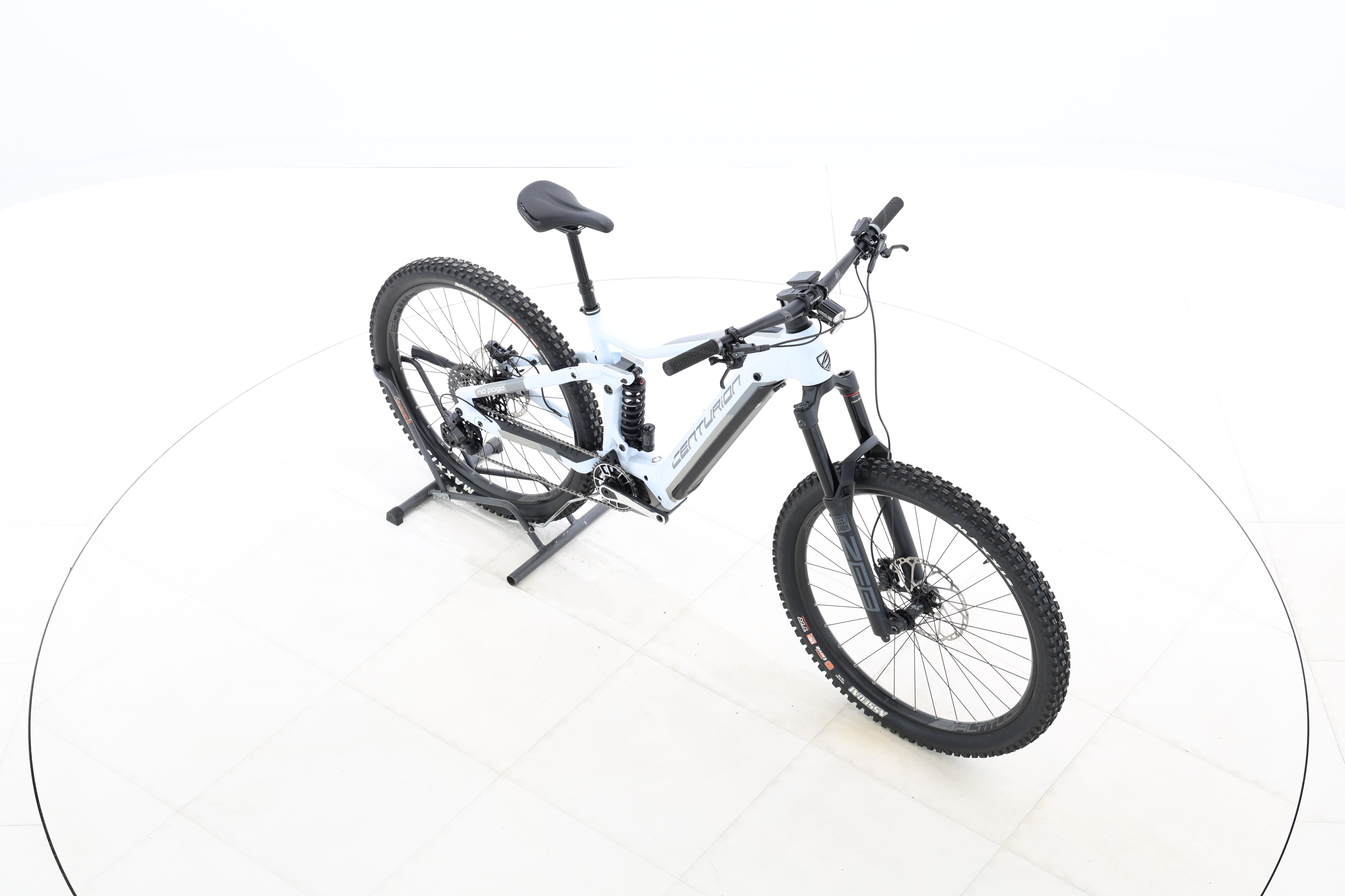 cb9a3653-9311-41b5-8818-c044991170a0