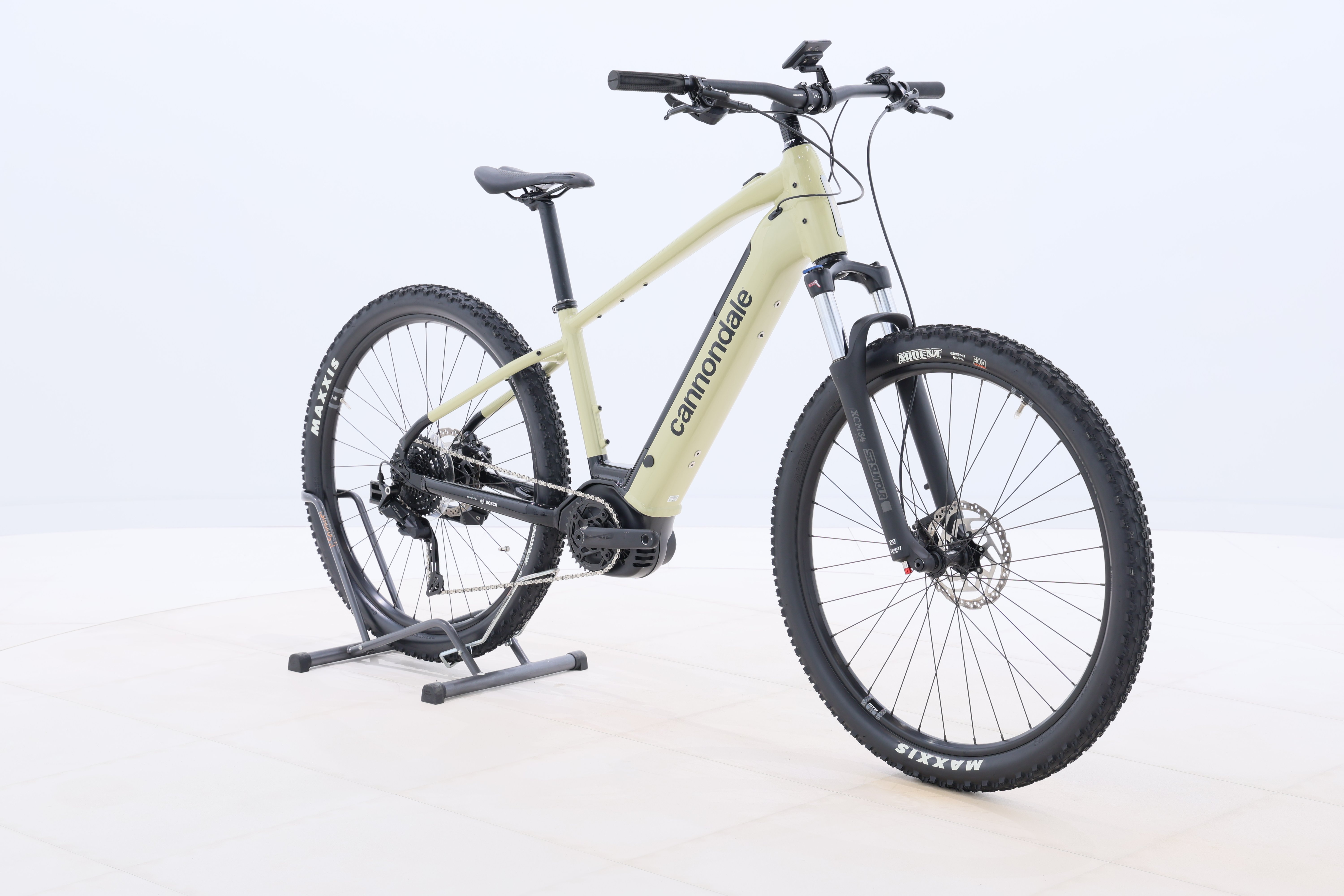 c6b4636d-984b-44a5-b4fd-e8ad417919af