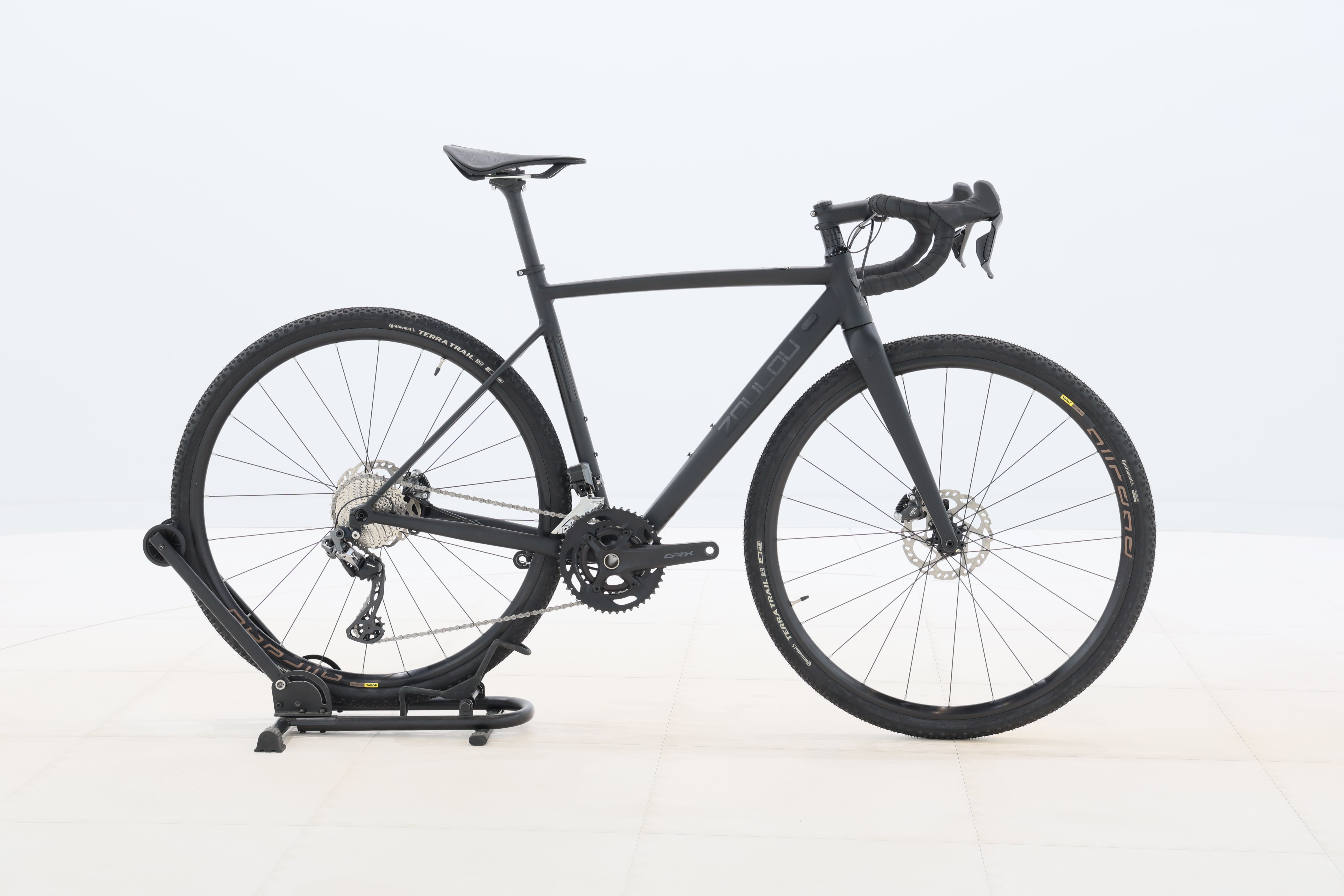 fefb5995-2c7b-4472-ad6d-61ddecb6d2c1