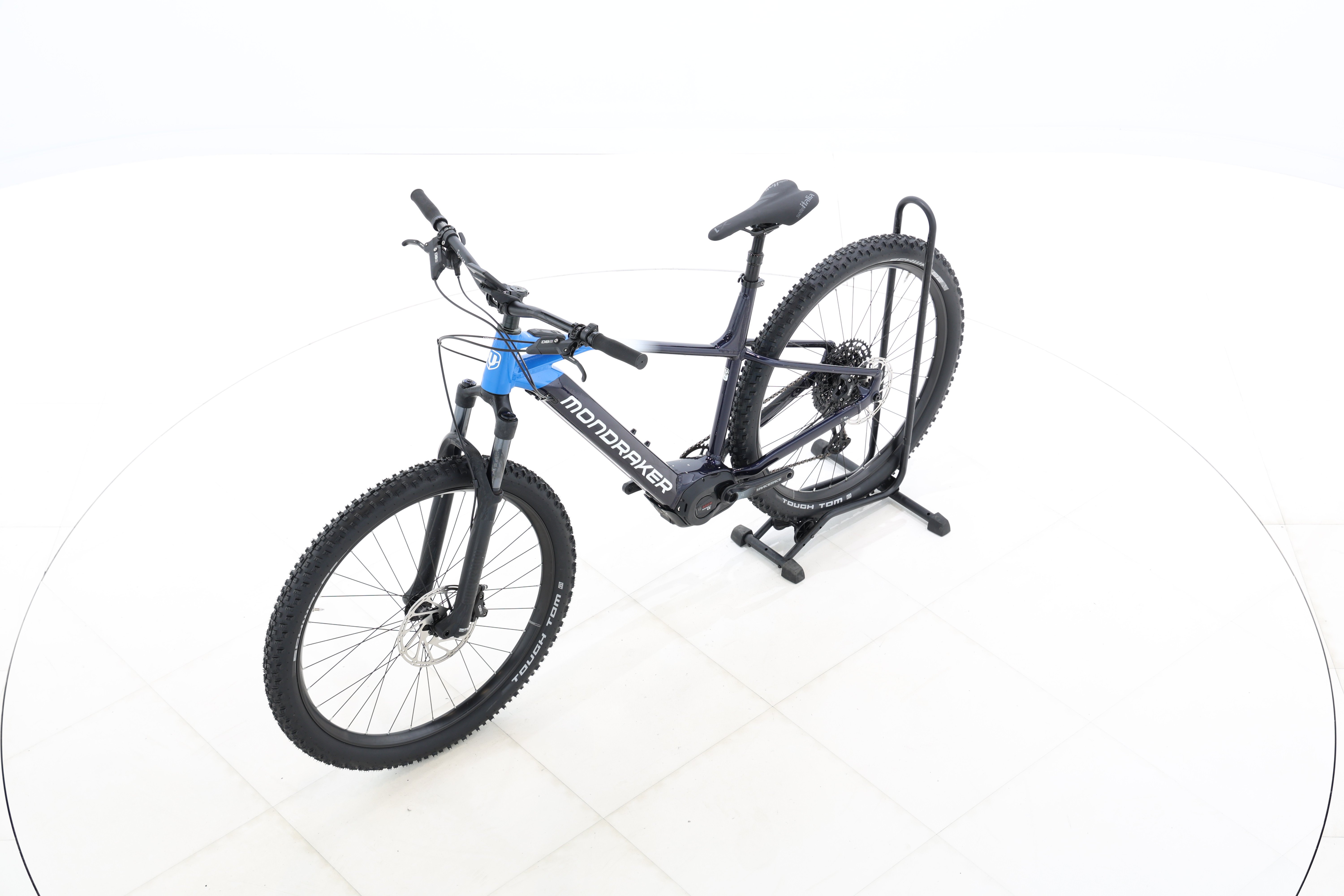 b99de666-ebac-4d52-9774-2f5e8f3f462f