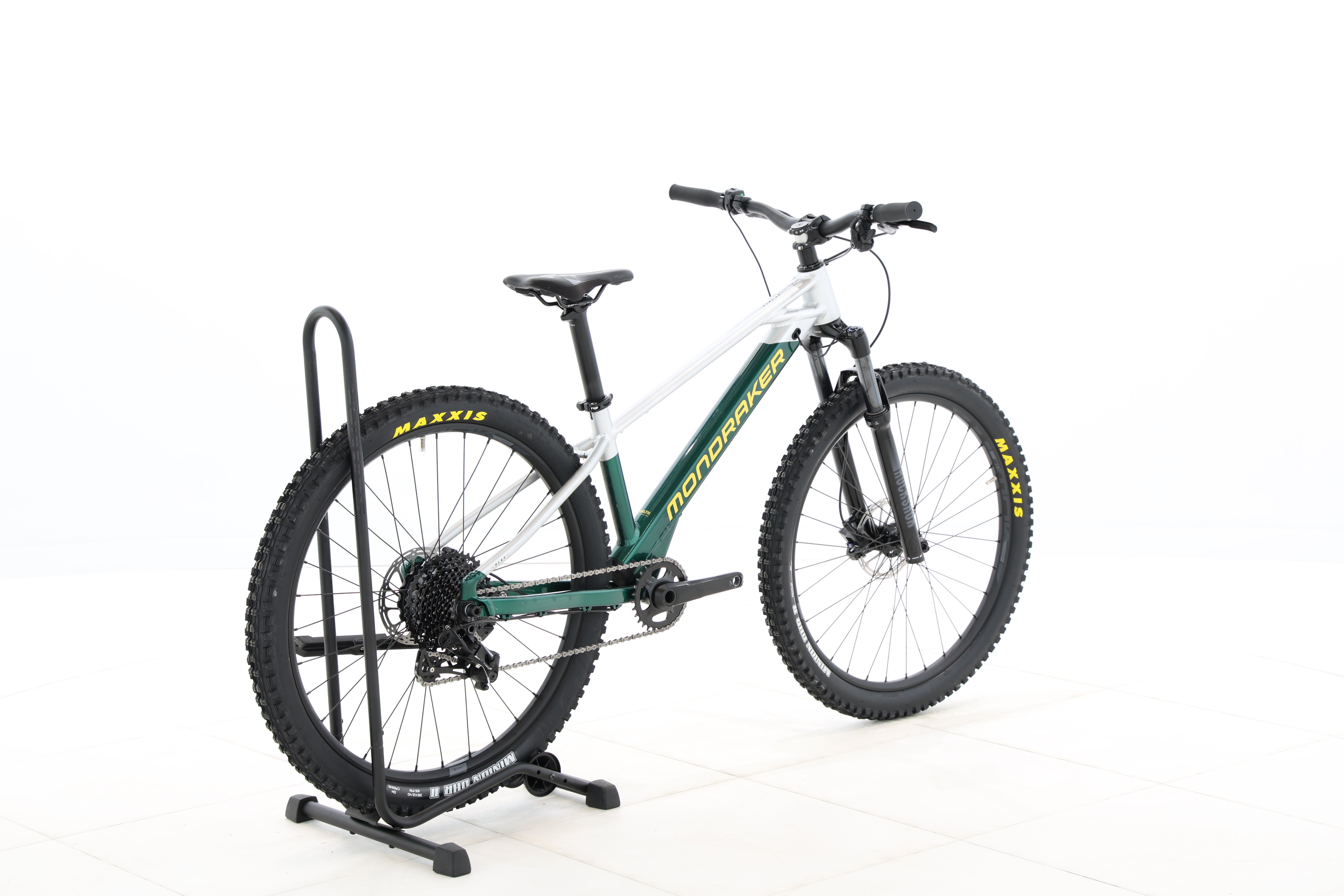 b66f7498-31fb-4422-9352-c5678f0c4f71