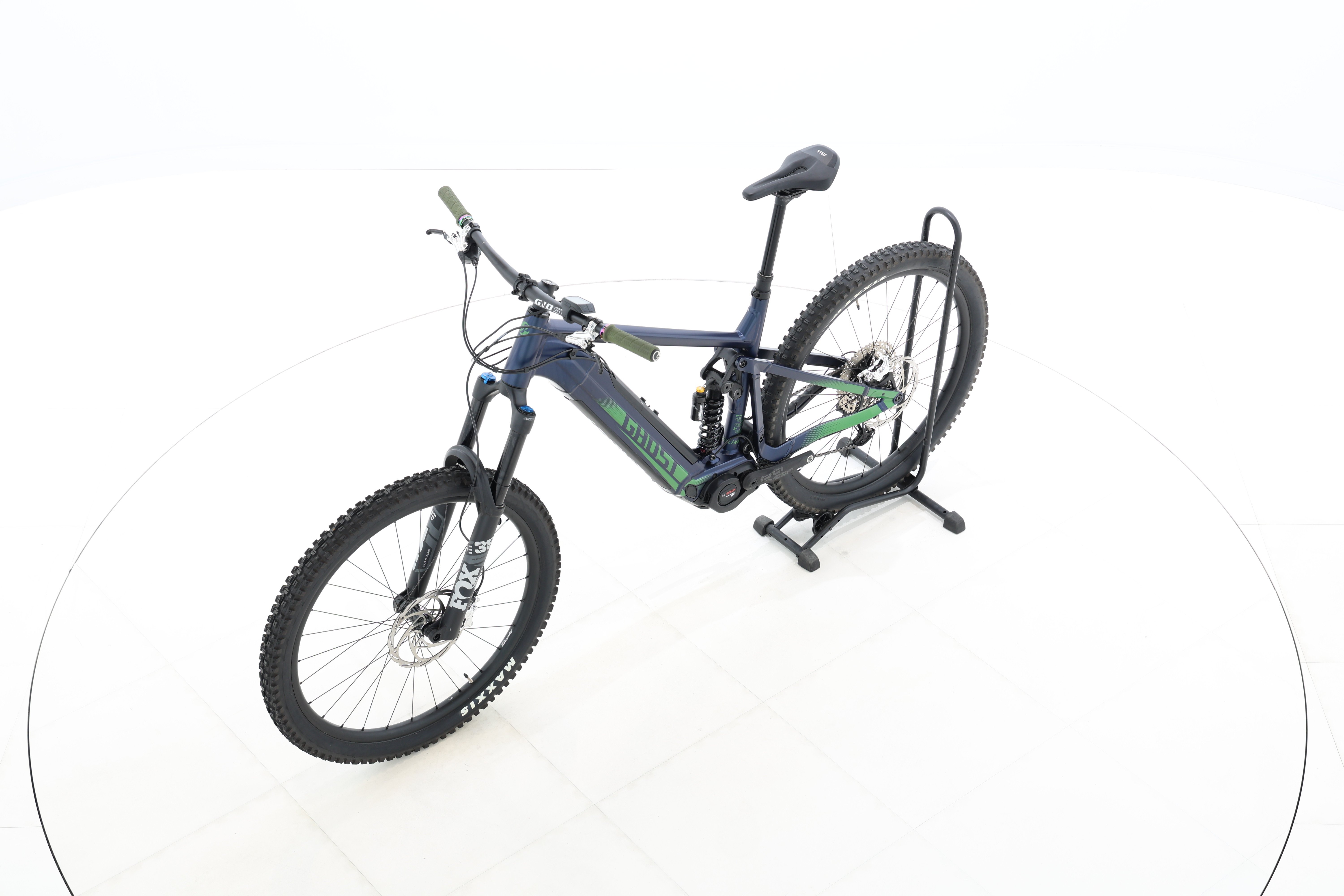 33a6d73f-f693-42a9-9e55-496d9d3b7989