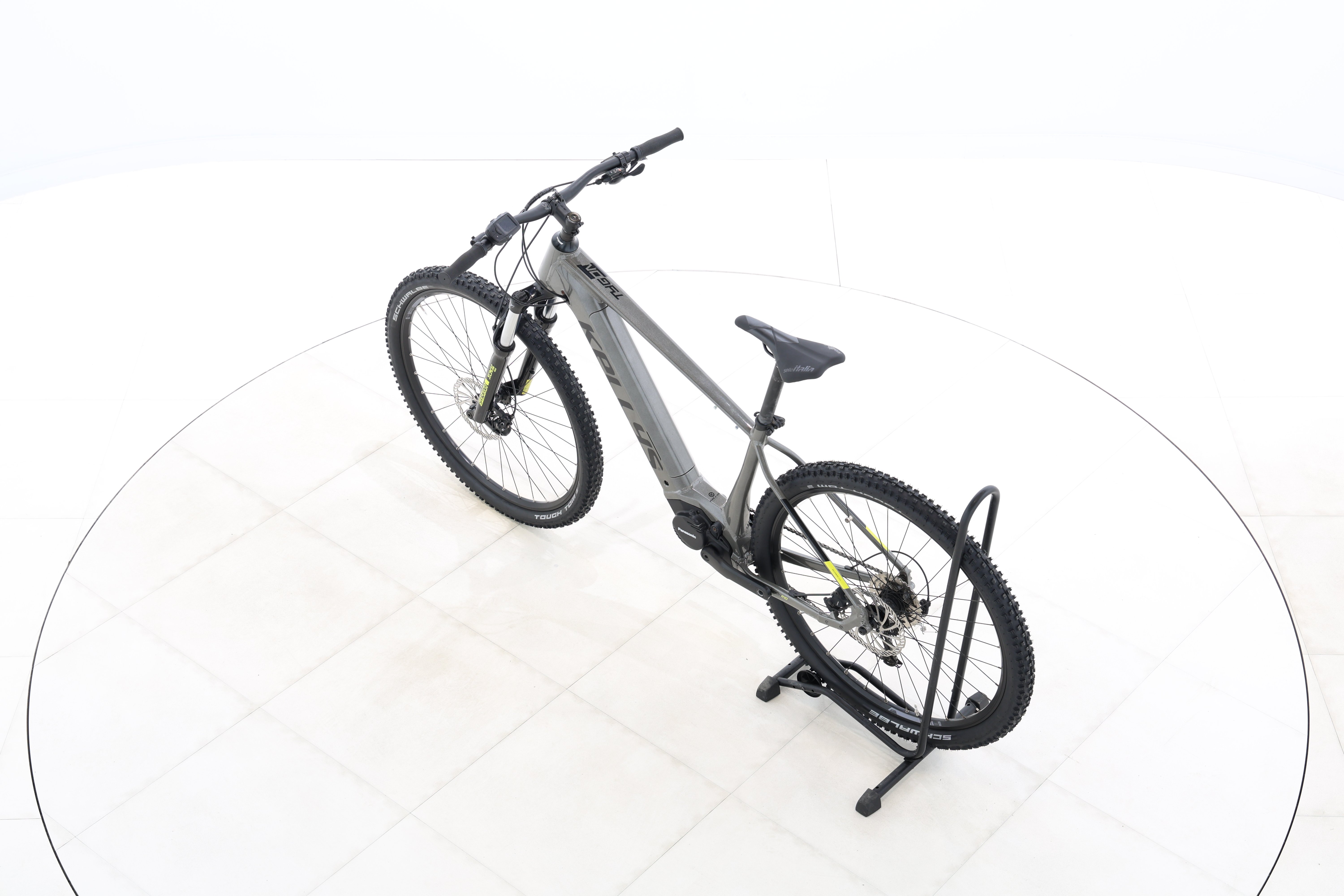 d2091f9c-8fc7-47c9-8b28-69d6dad1aabf