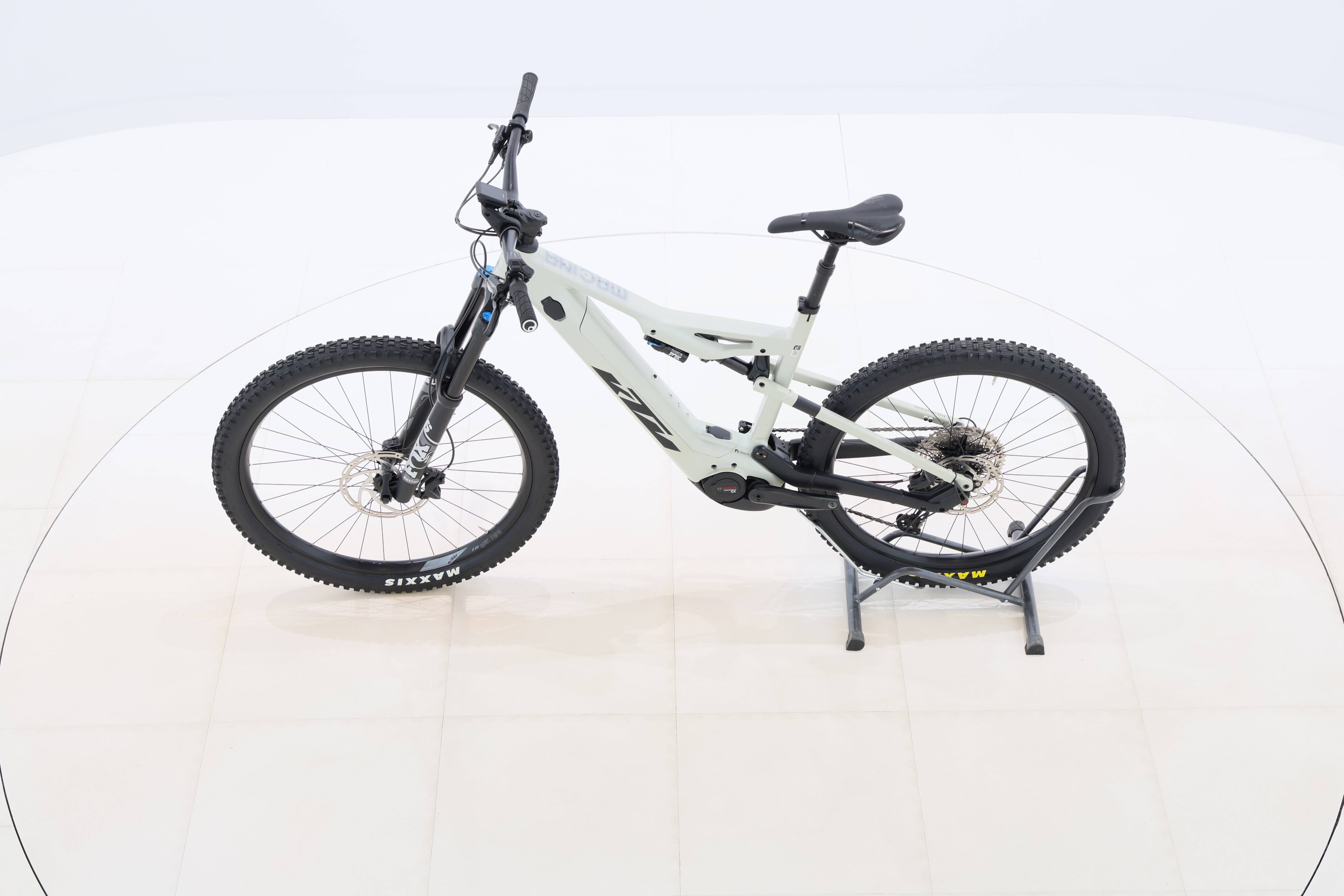 45dba085-ede1-4894-a66f-533afa9cbf1f