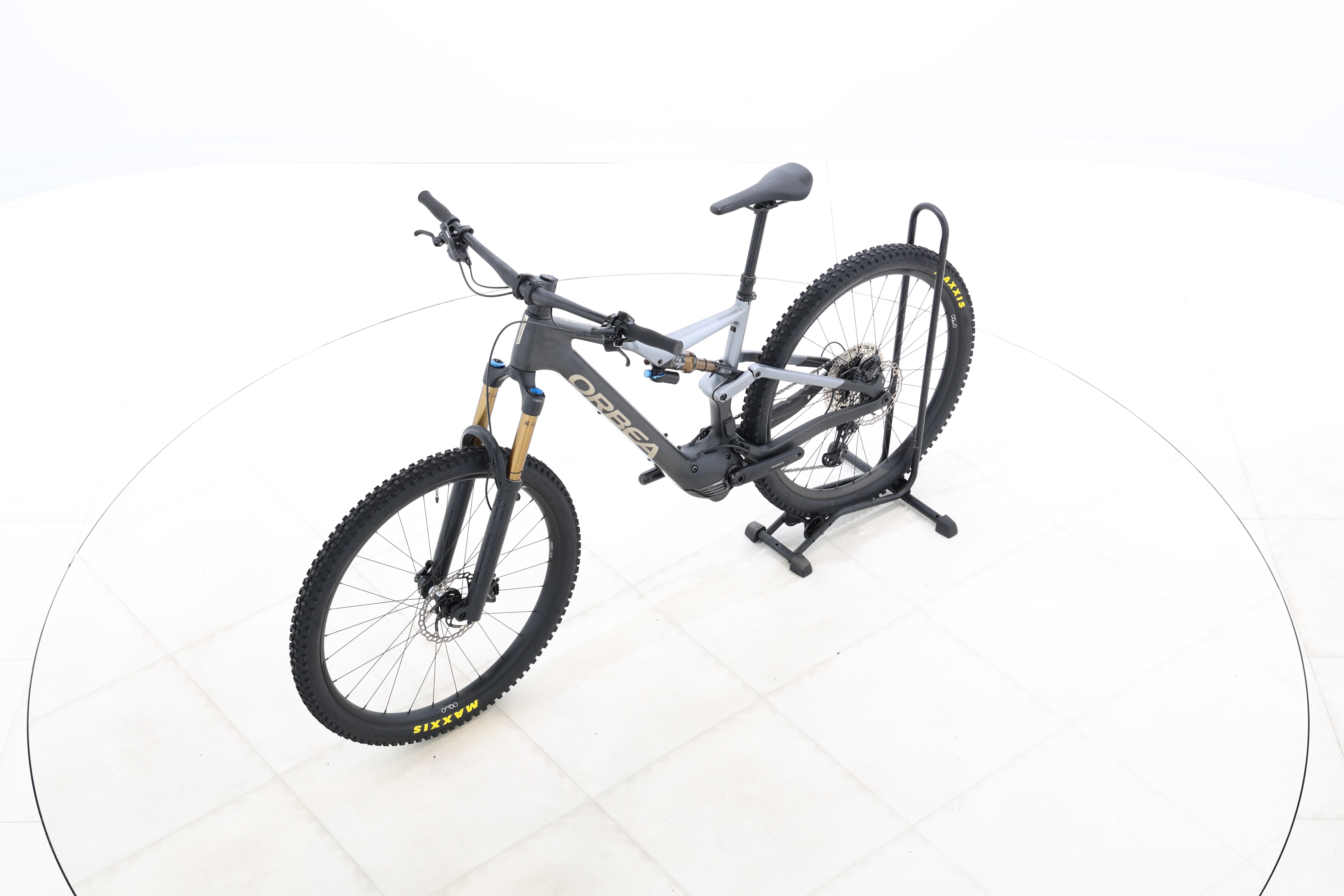 a7e2c649-1f3d-48b3-8a1f-921141ee0e4c