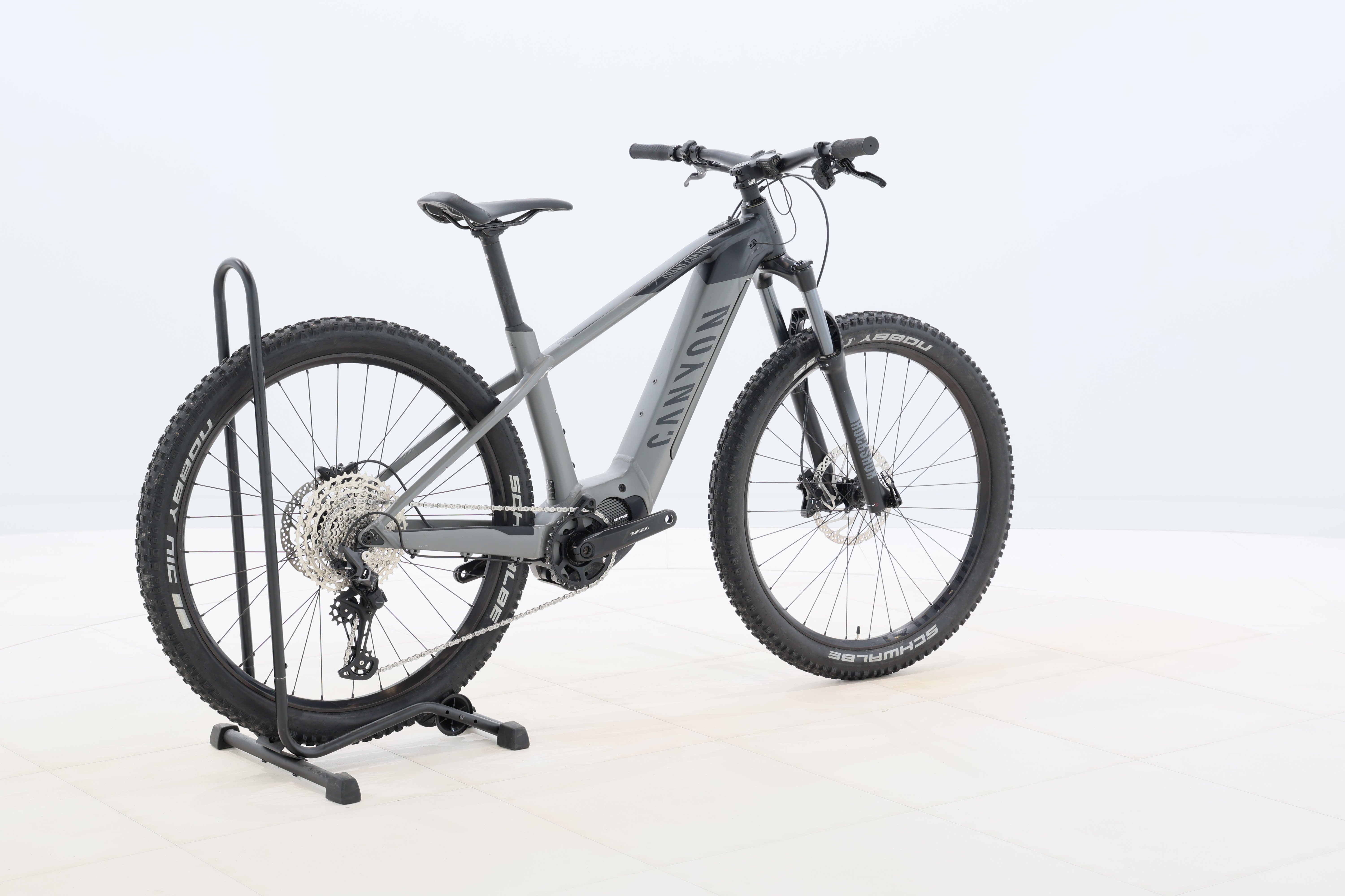 2e165bcb-eb00-4bda-8f14-4235a9eda1e2