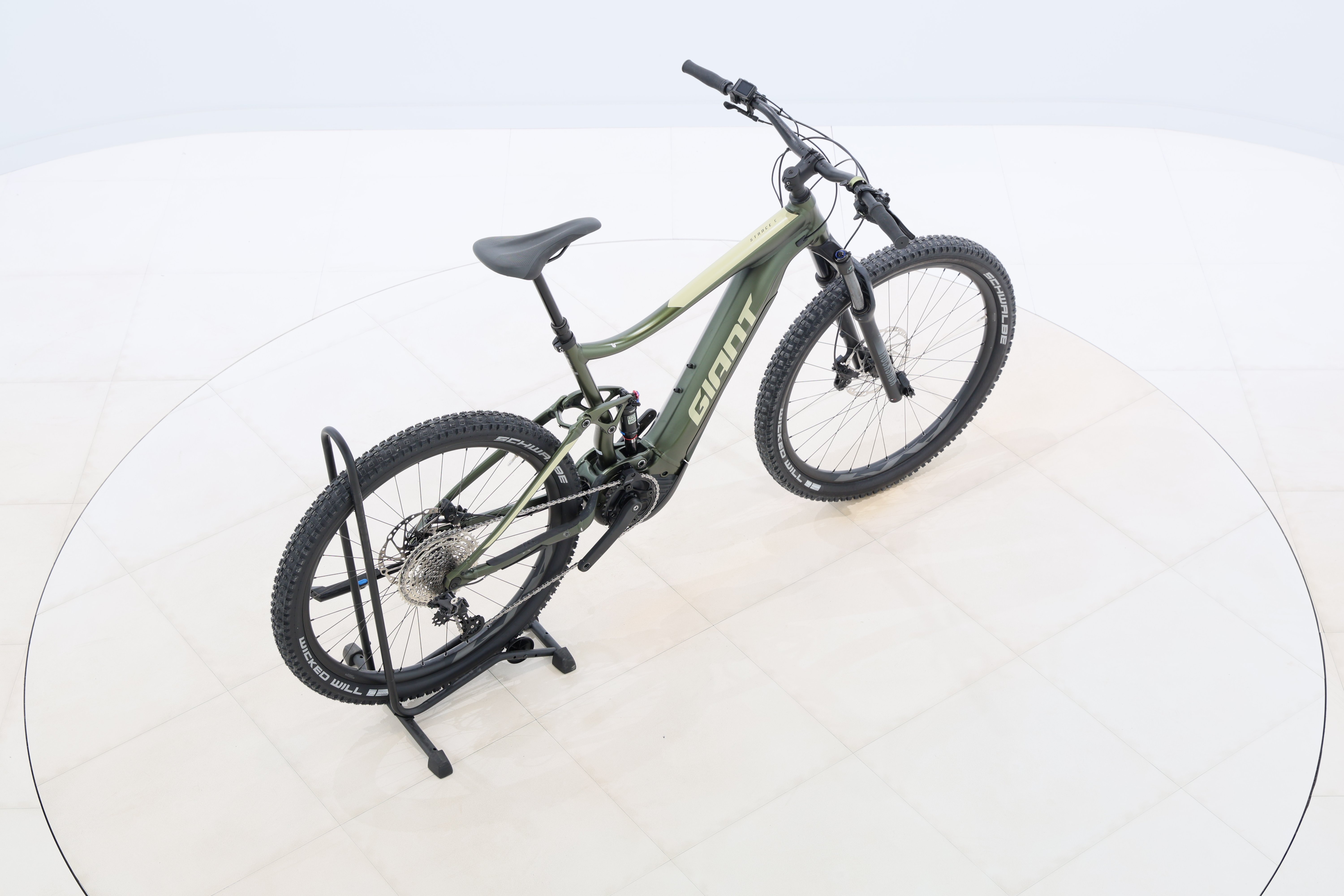 99e0b6ac-d20f-49bd-8f78-b39e567aee11