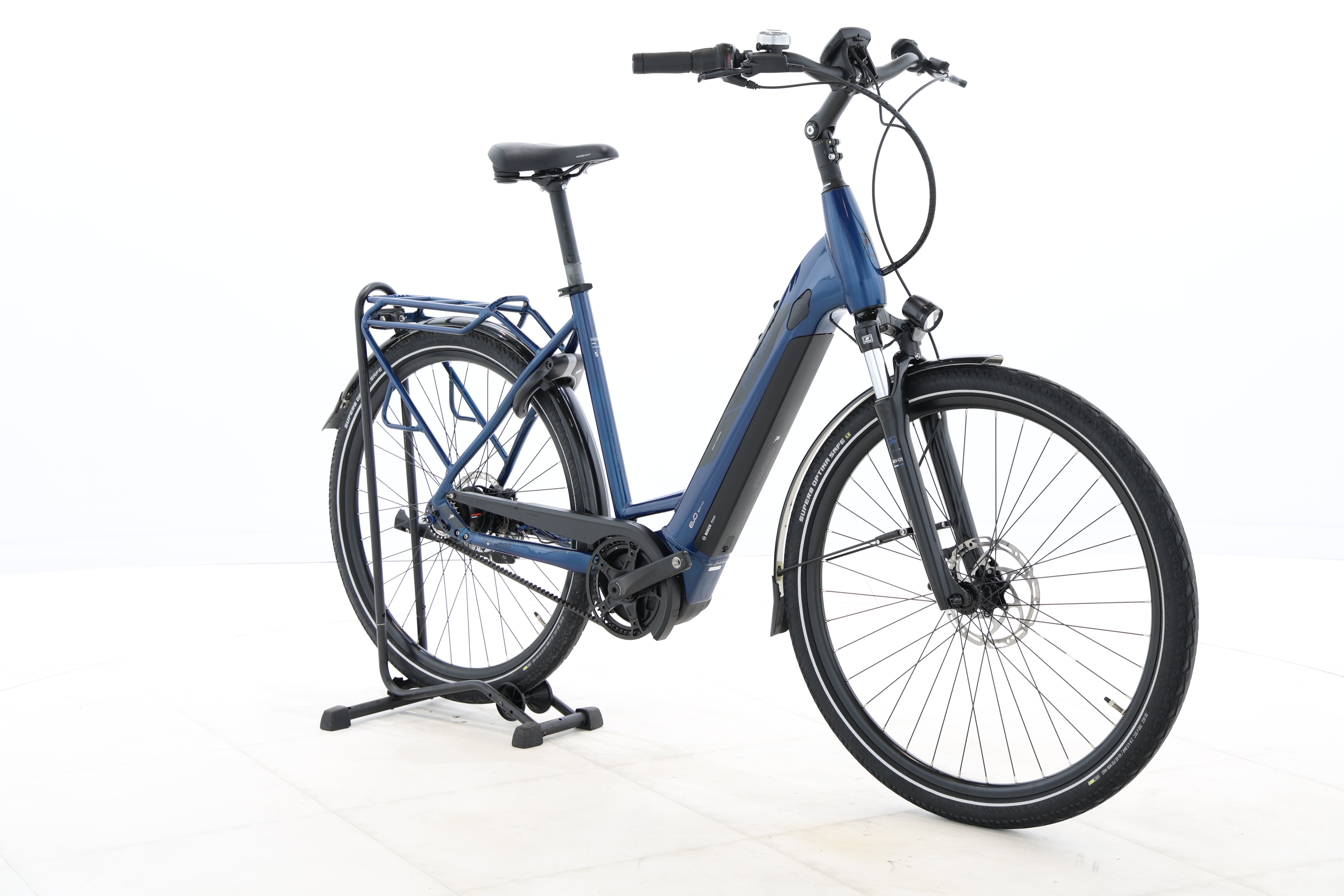 e9b0d8ba-038c-4f66-8617-79f544f3b351