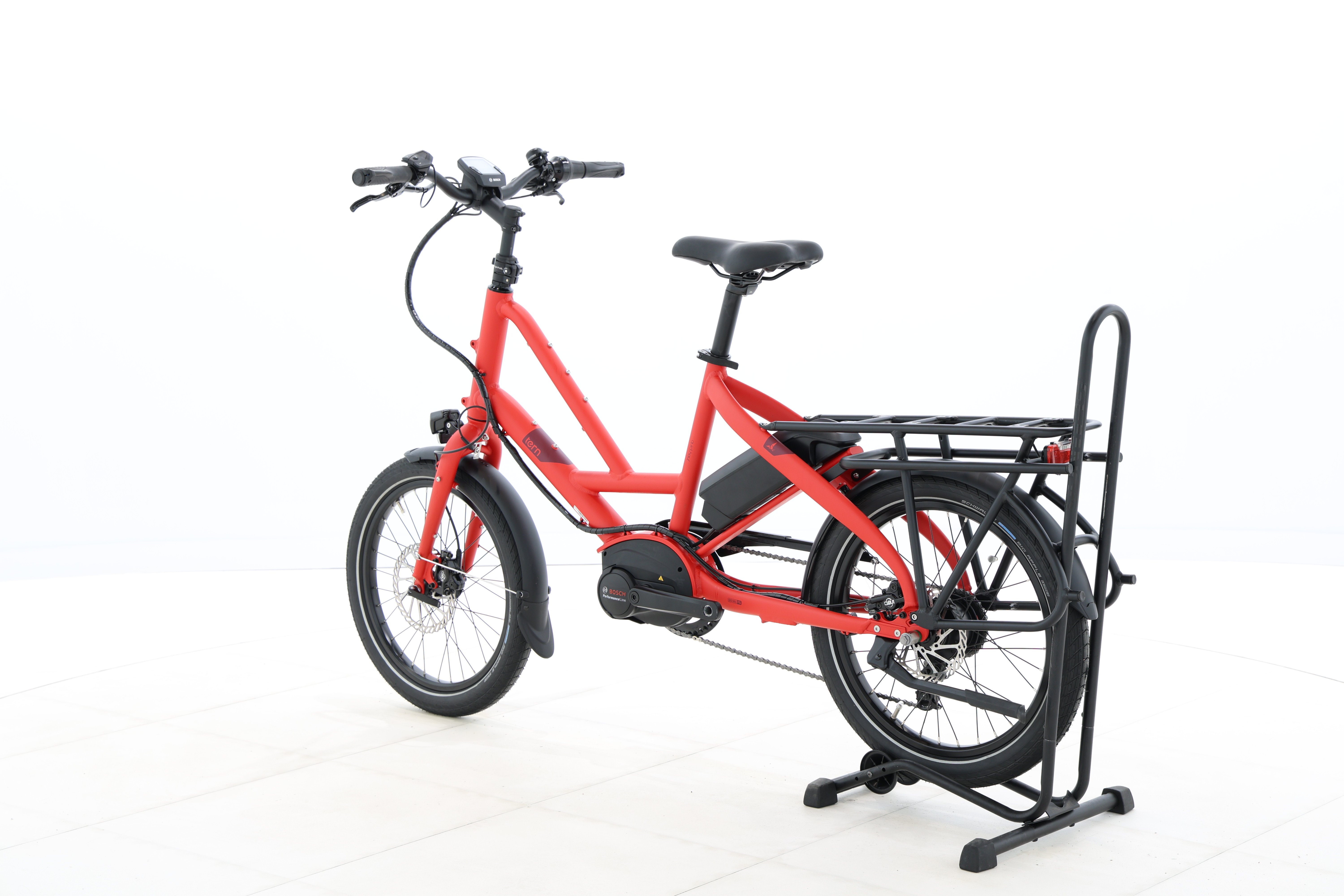 f06ac40c-dd4b-4a77-b605-a8f3c2de17a3