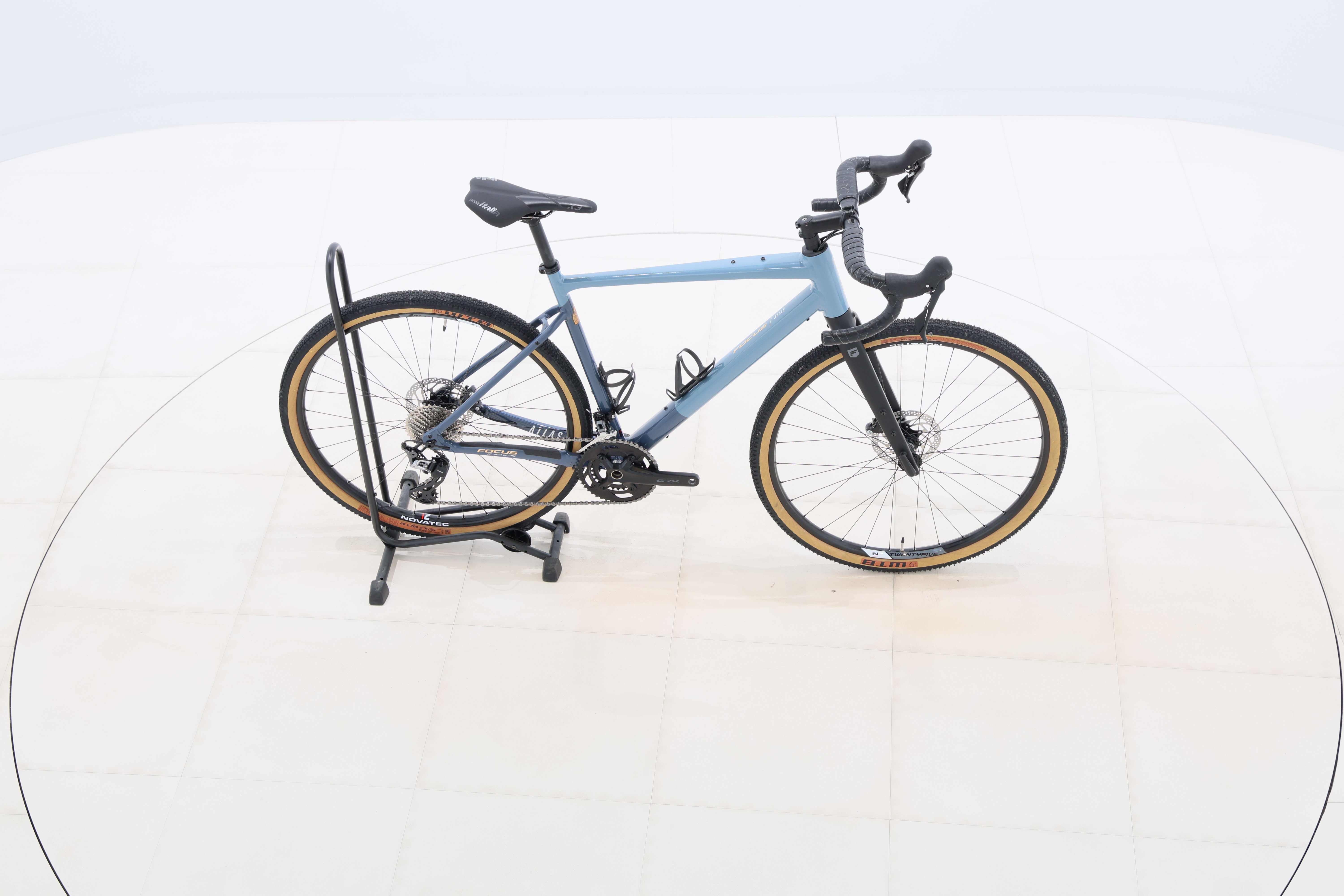 91d04e02-4a96-4364-9faa-77aa28a17792