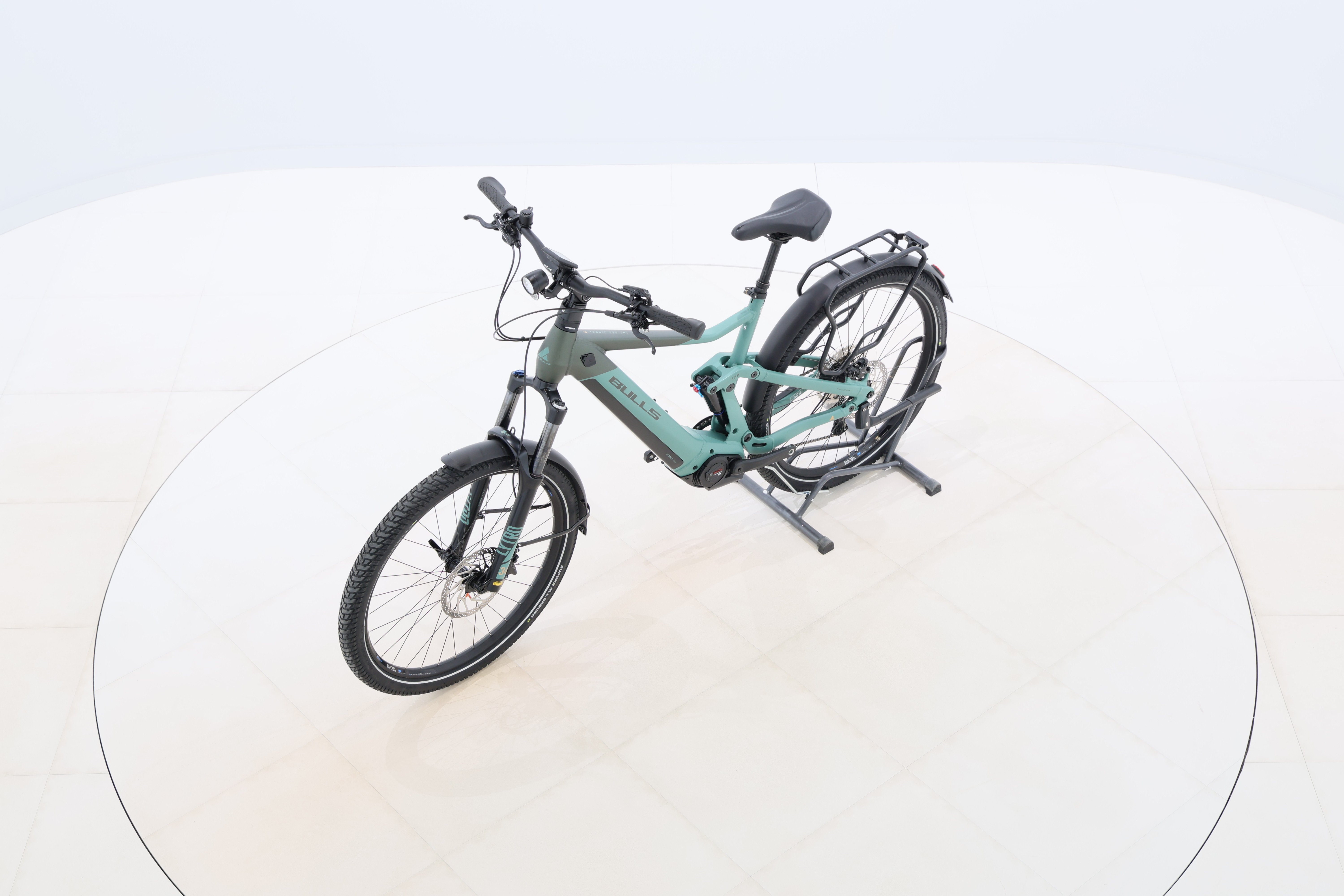 b04ed11b-1add-4f03-b9c5-bd7a9ddb3a26