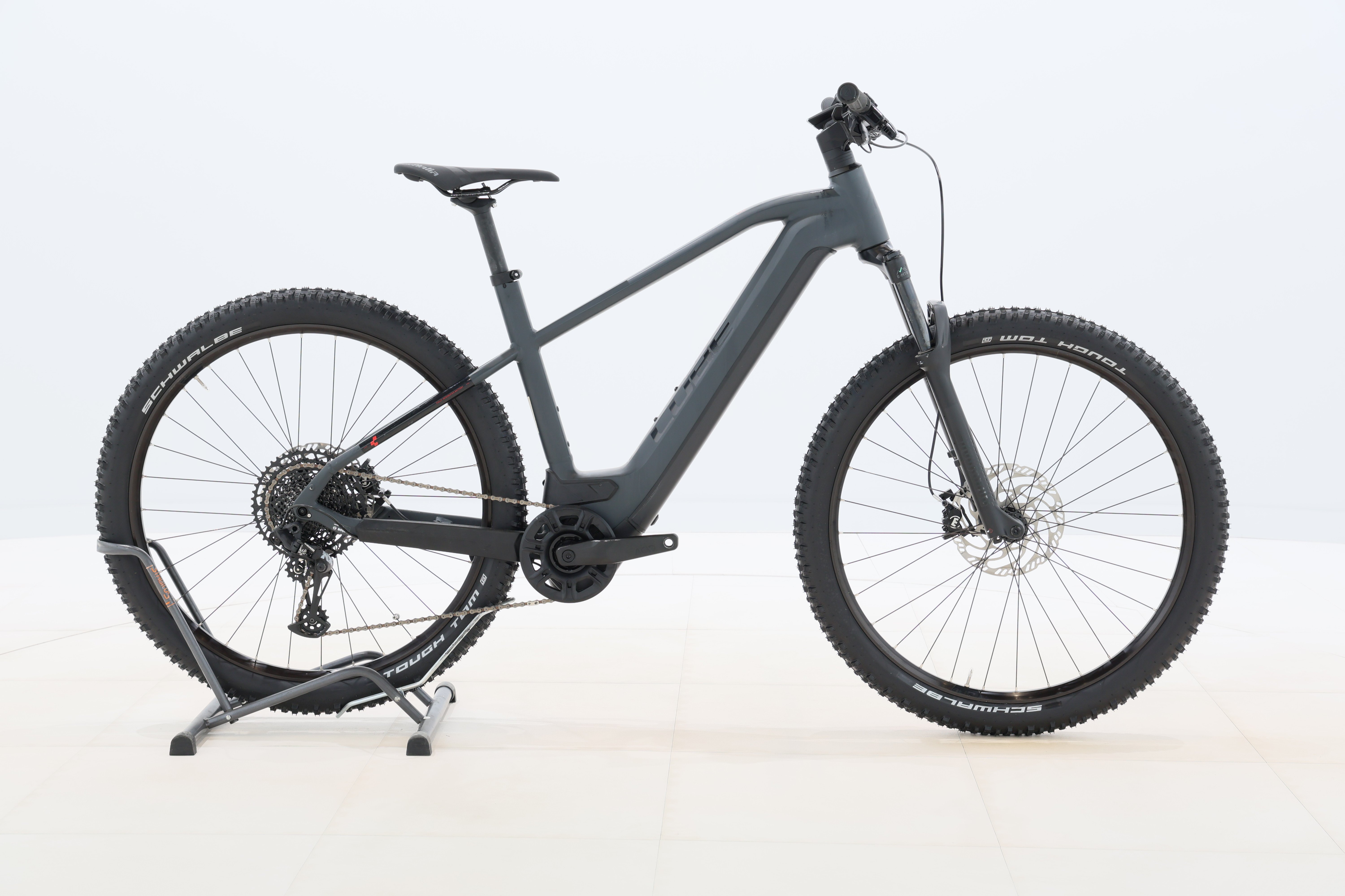 1c3bbec4-c206-4a4d-b20e-50a760a82123