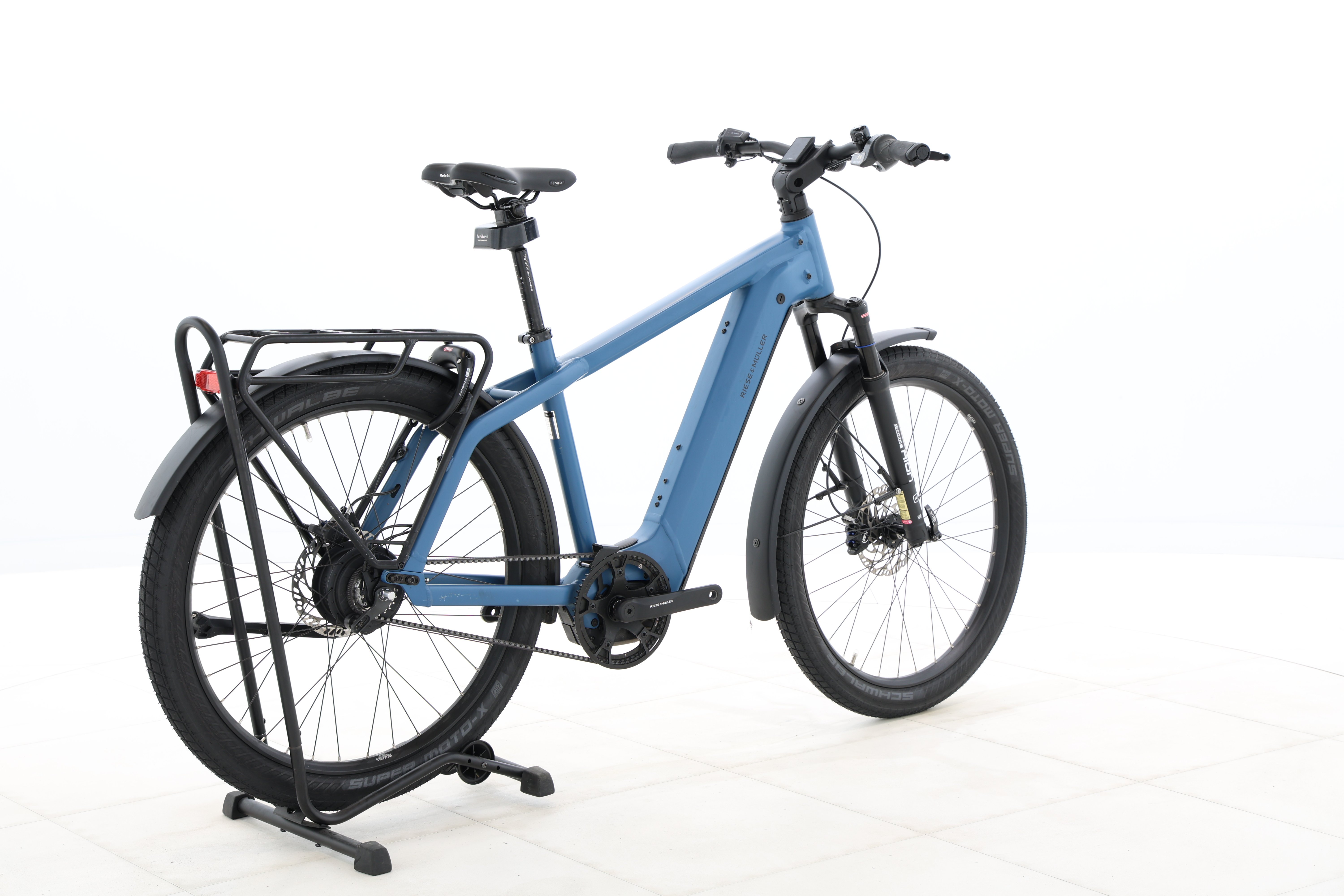 f3cb0131-9577-46f3-8eeb-0311f7bd5c81