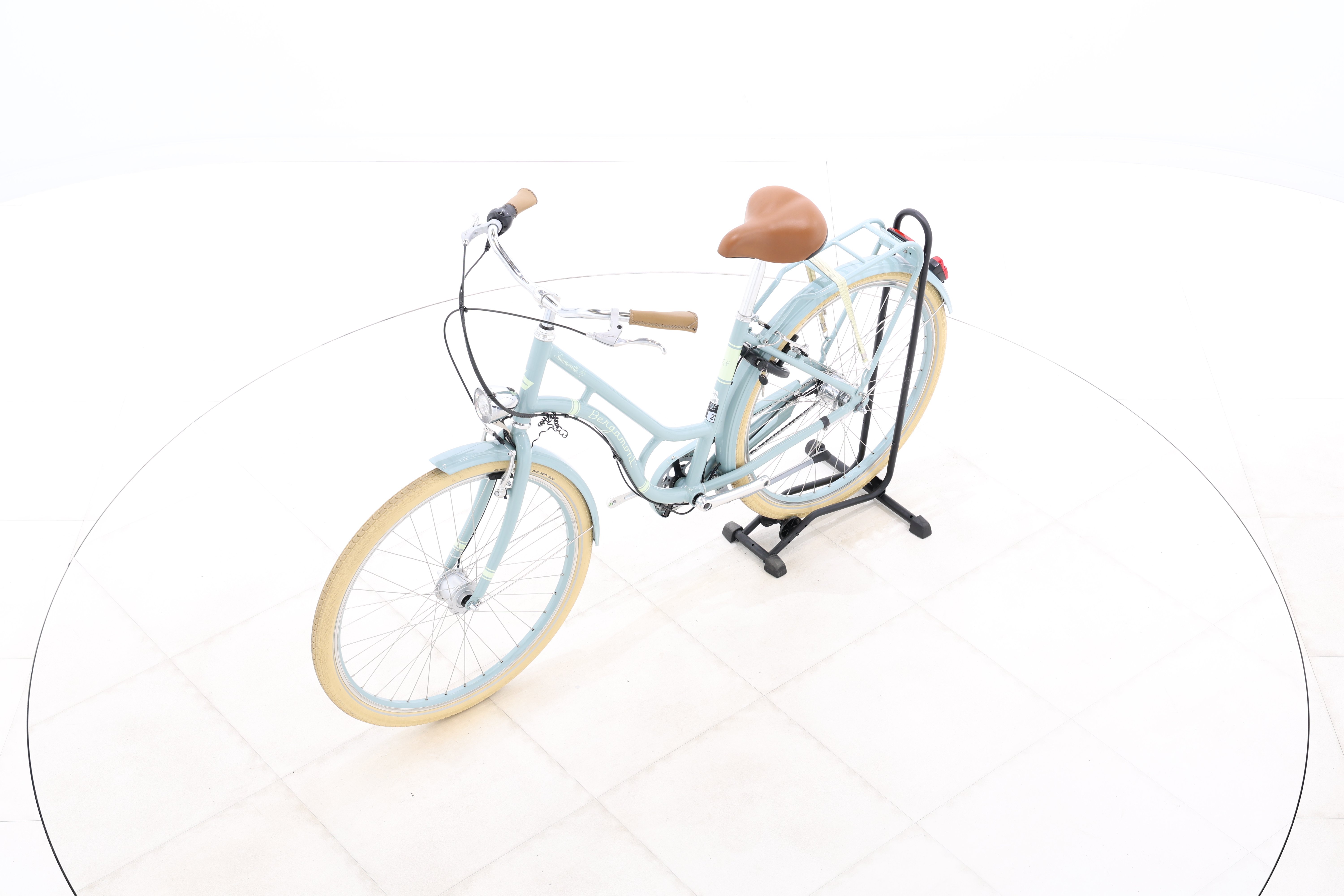 14a7681d-26f2-40d1-ae2a-ea3ba6834c04