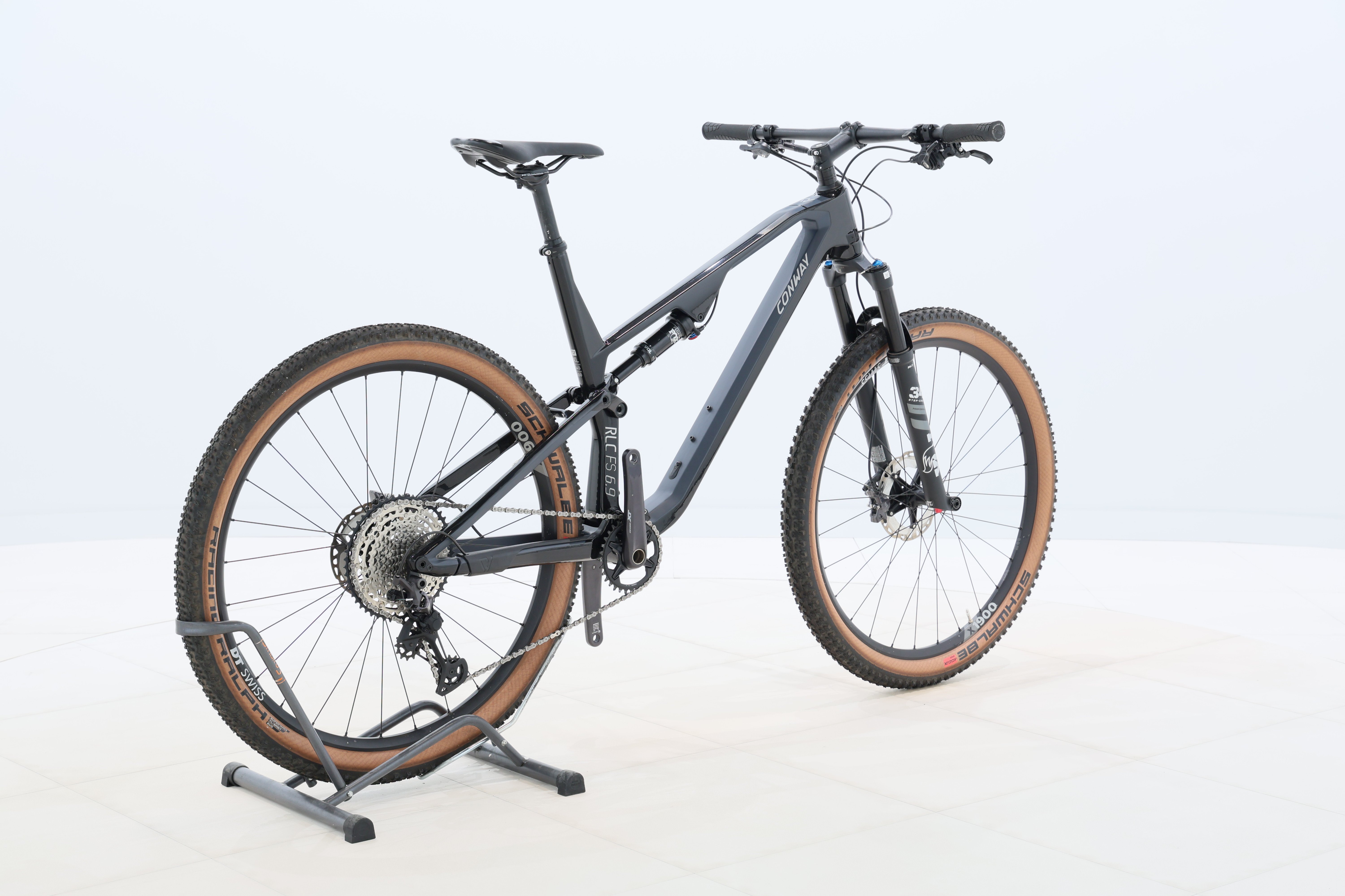 8d467c6e-e061-4586-ab68-d09cc431c3e8