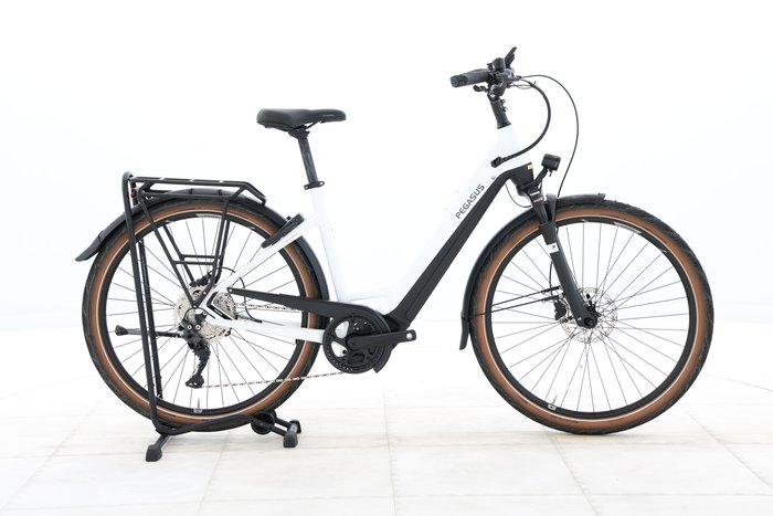 Pegasus PREMIO EVO 10 LITE 625 2023