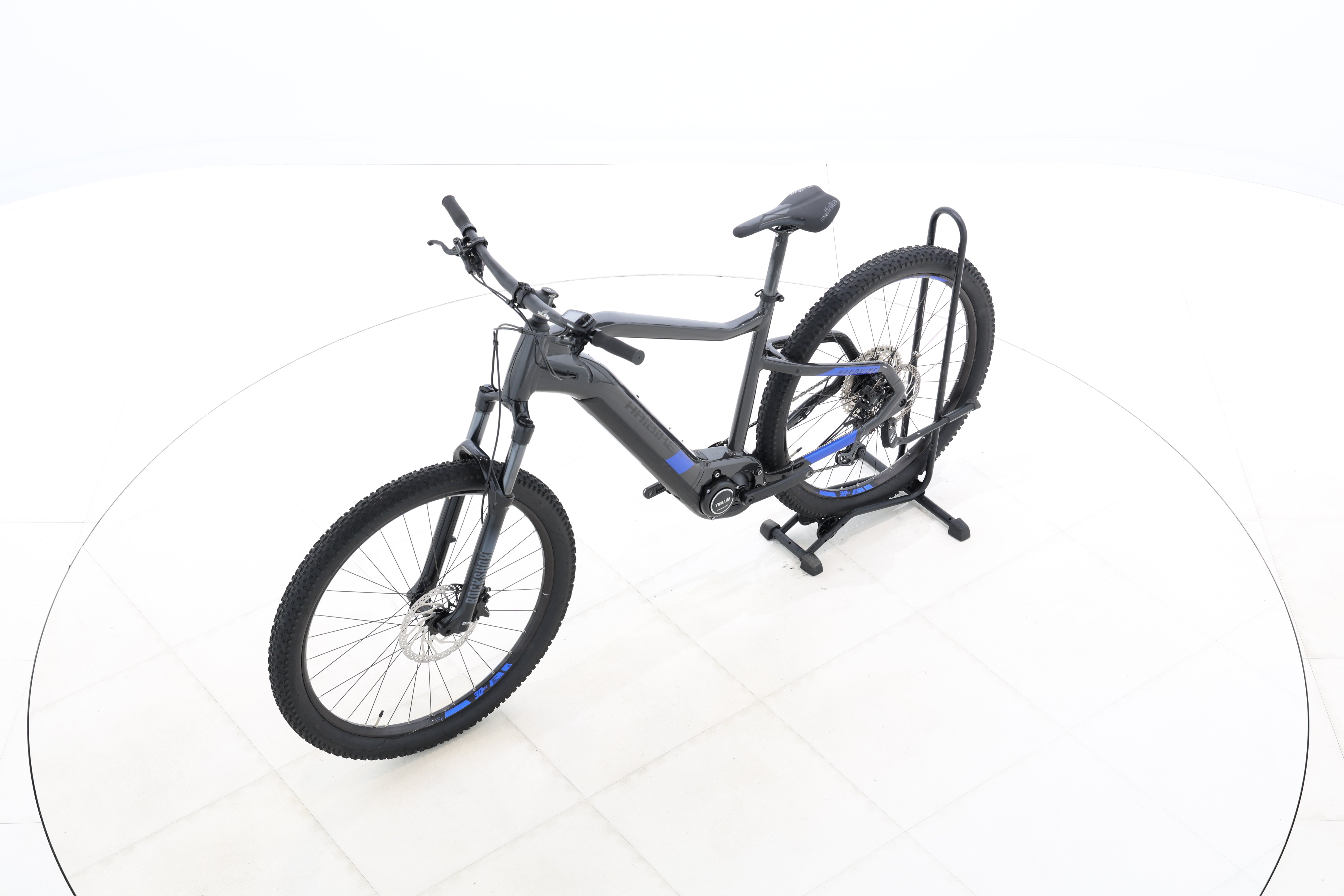 0e3200cf-7eb2-4a80-80d3-a5d8f9f2c069