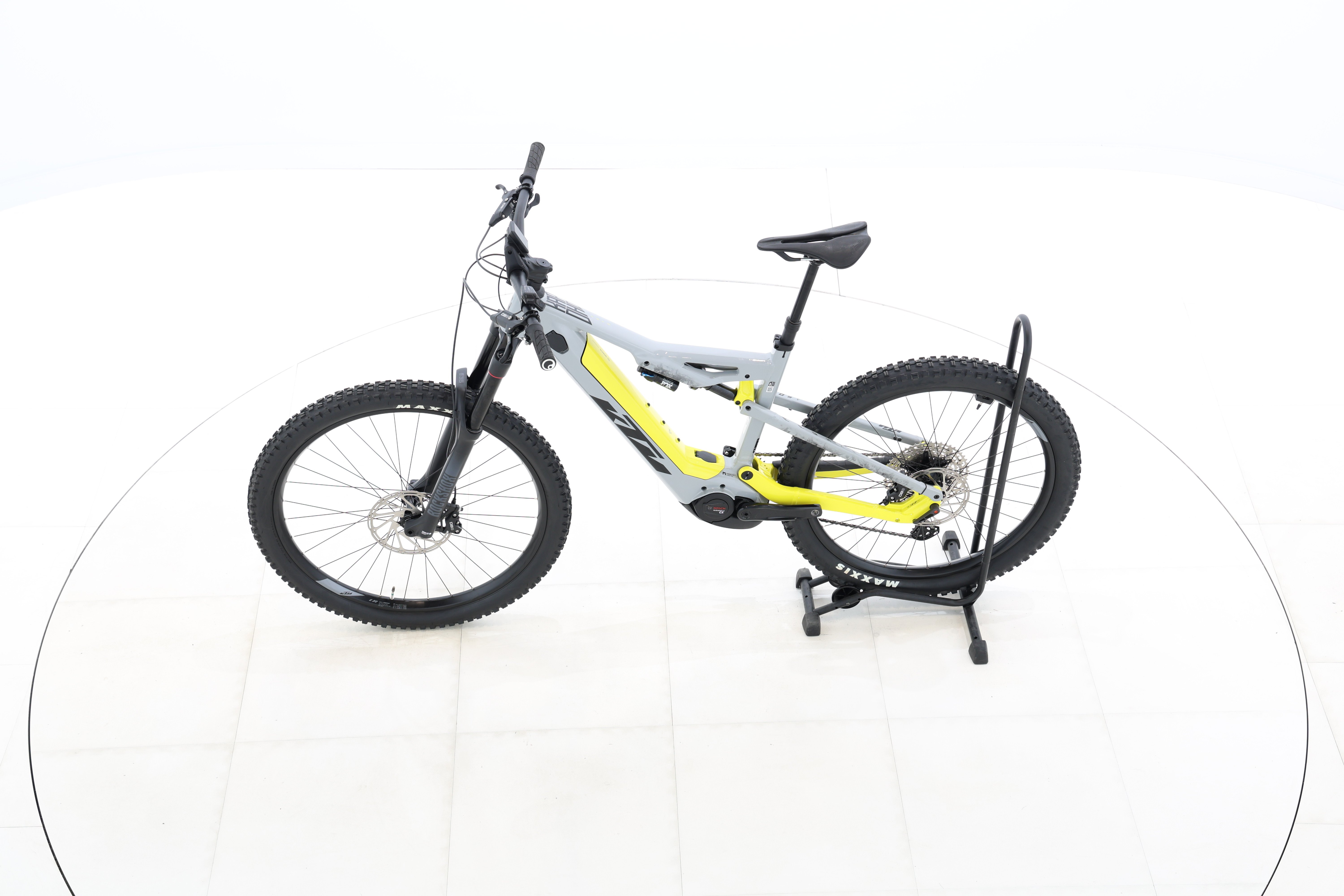 da06067f-2454-406c-91a2-12b5f195636c