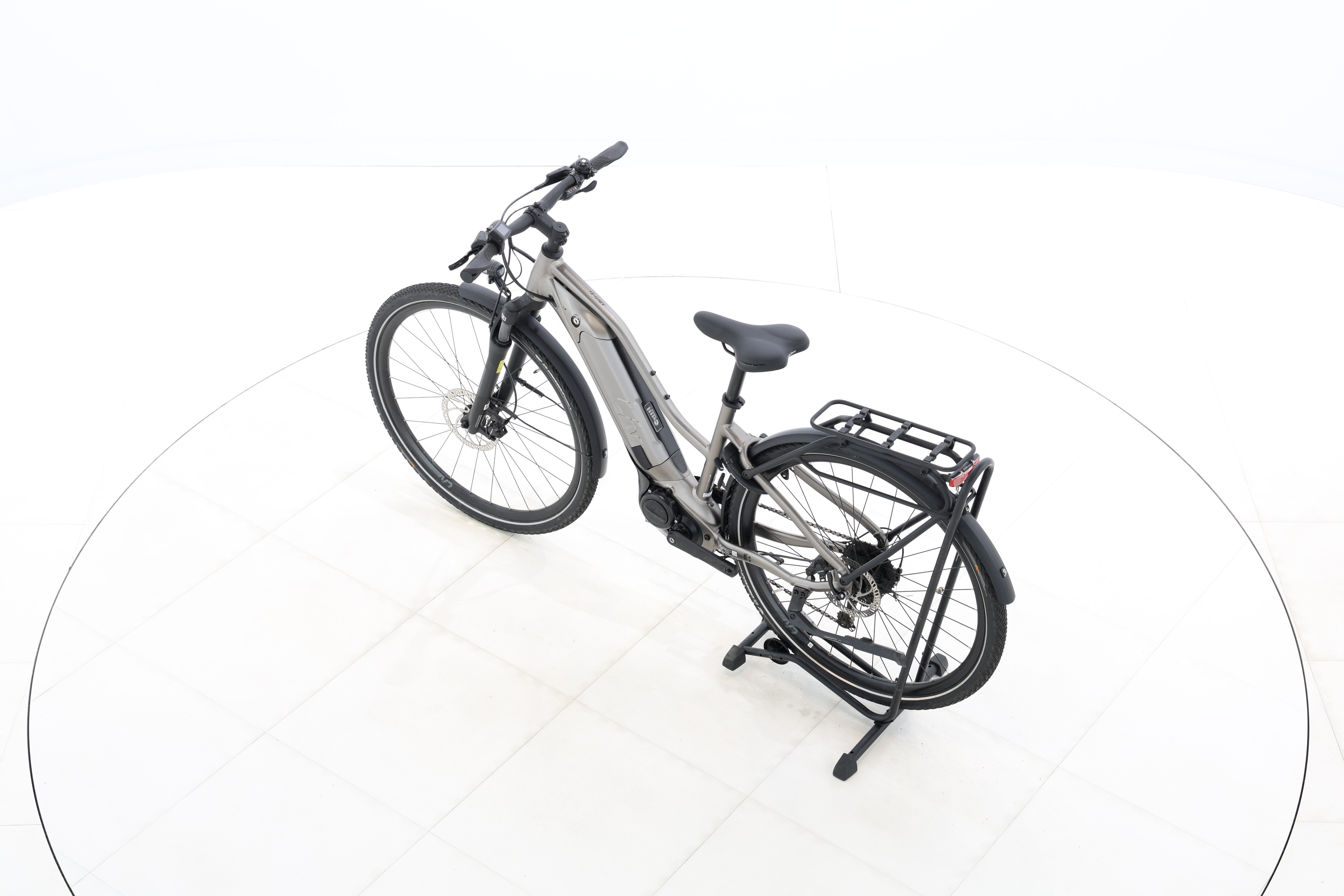 60b77fb4-fb70-413e-bce9-a74ba7141565