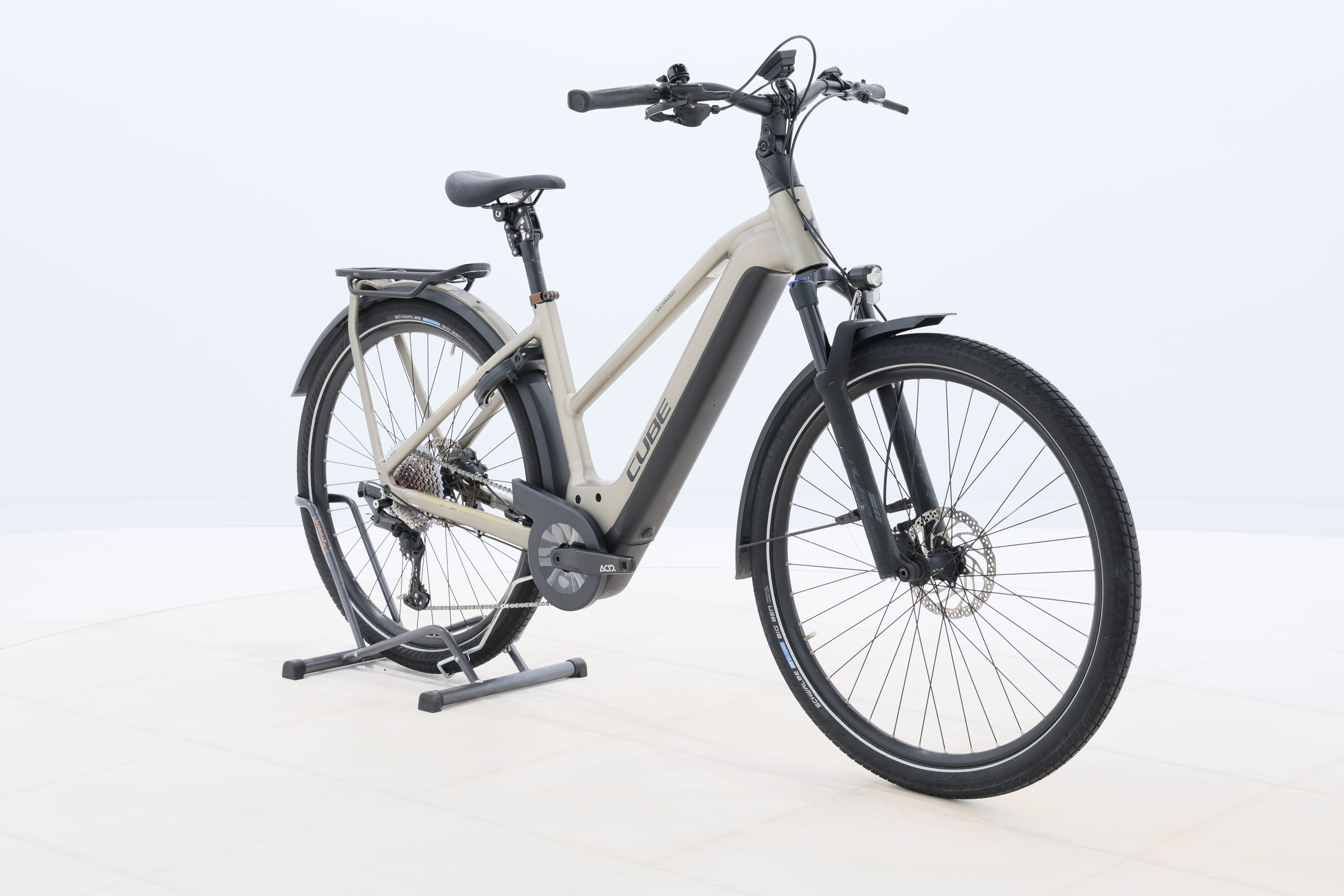 b26e10e1-9d9e-46a9-8168-9995f4ff06cd