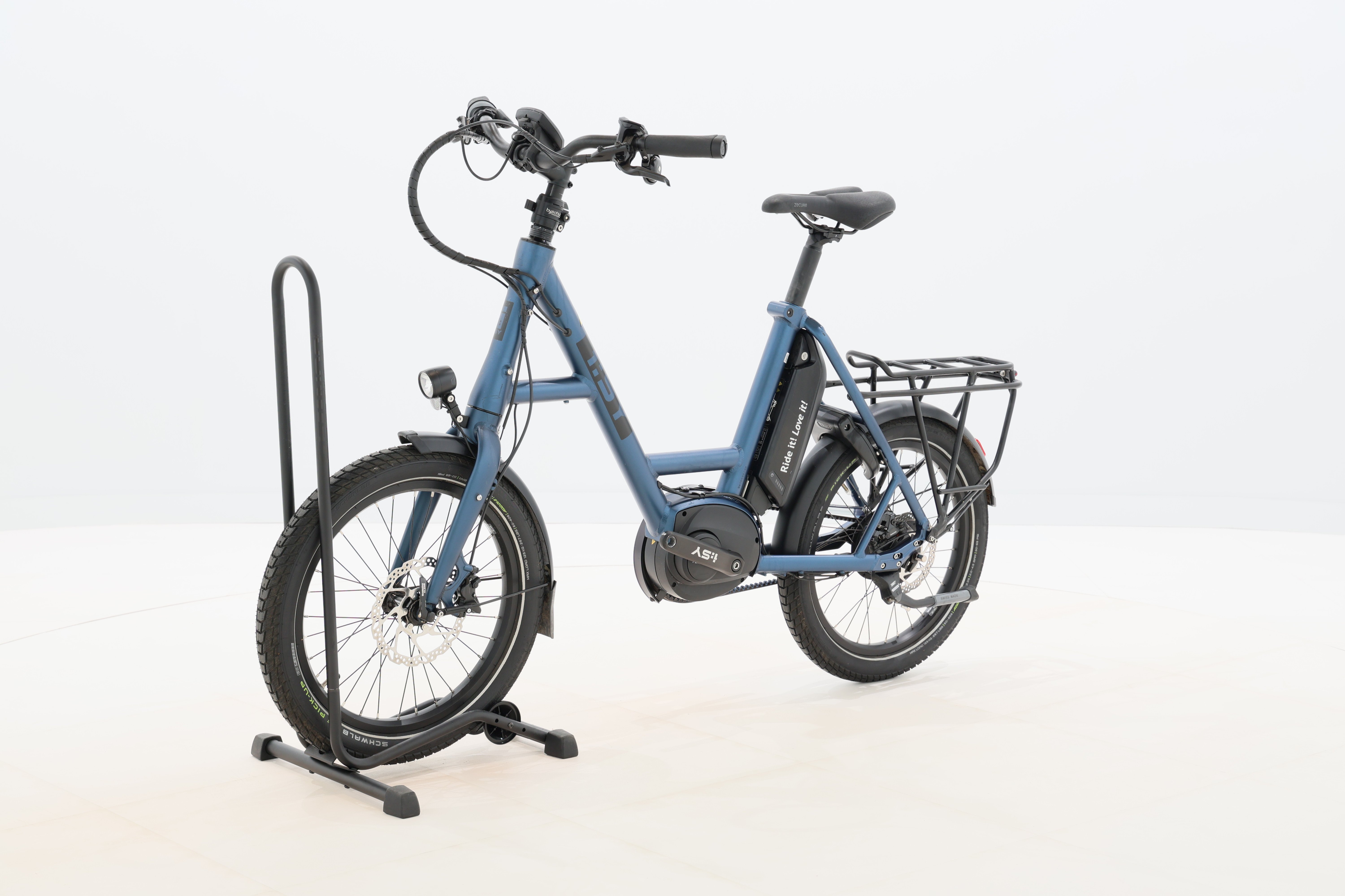 6fe5eb0e-ecab-44fe-a42a-572492048c0f