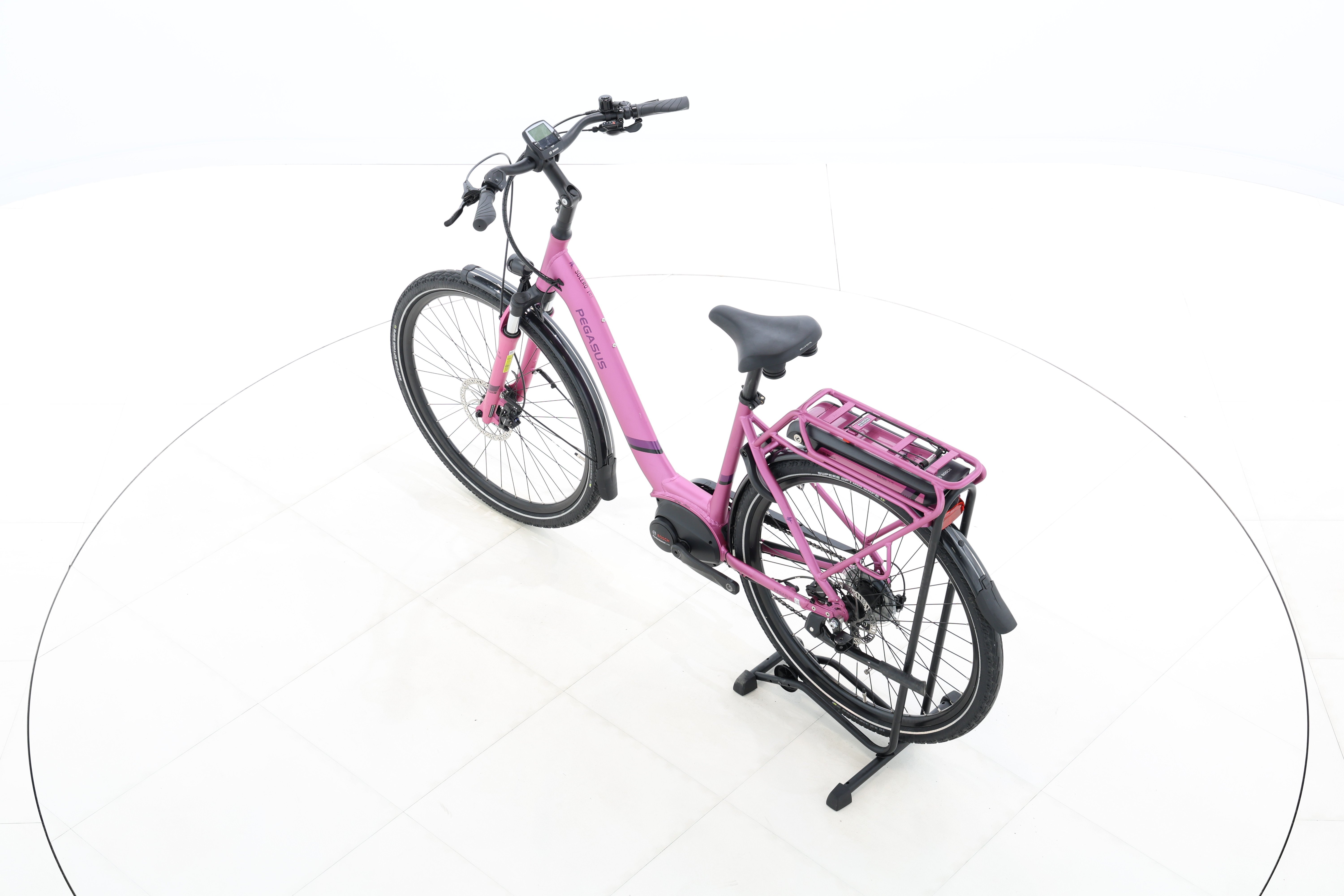 8dae663f-d9c3-4aa1-9d50-95a5277ed246