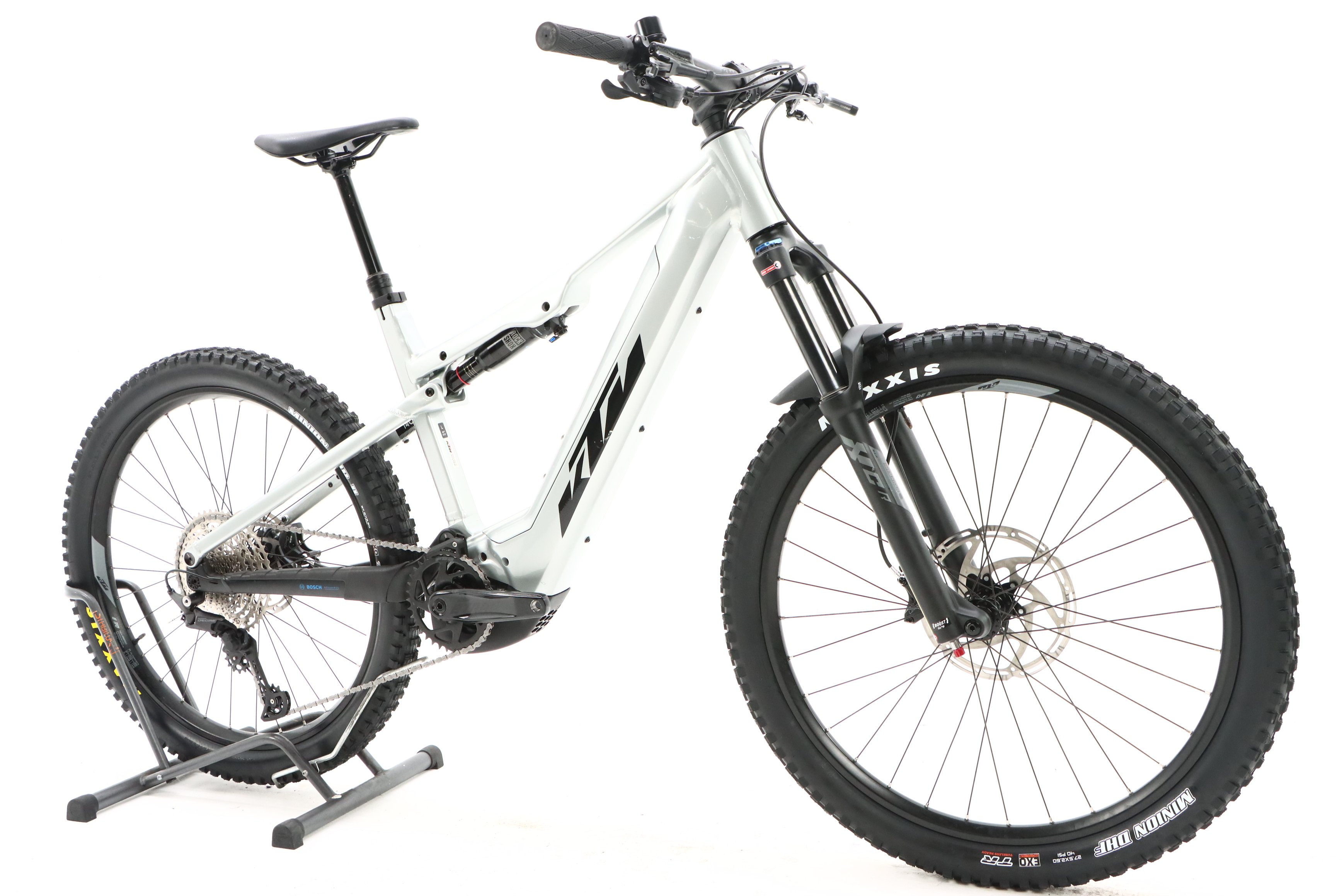 64d0b842-91ef-4a96-8c8f-e54ec67298ac