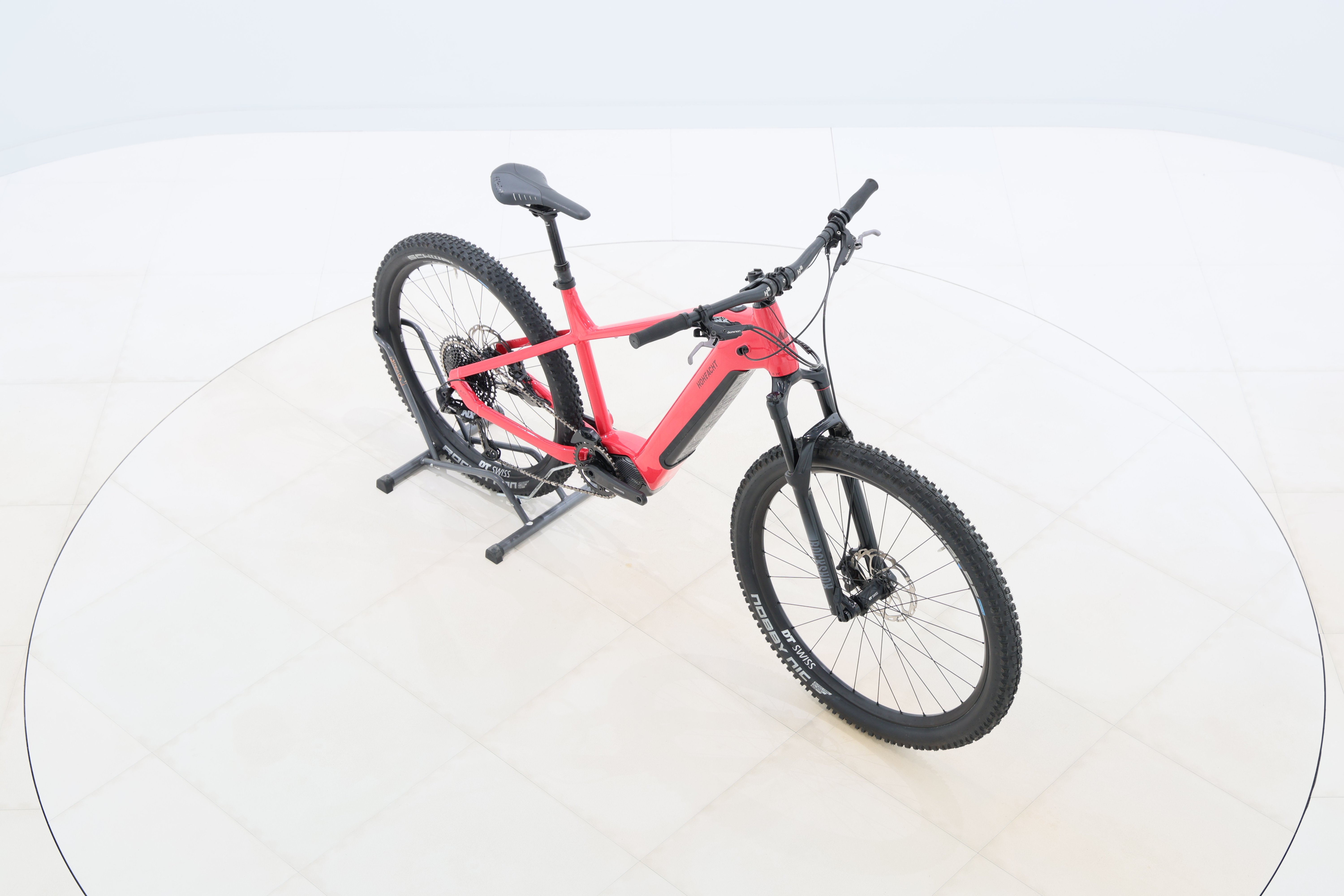 03b60e87-03cb-4eeb-9495-4225bea3d6b7