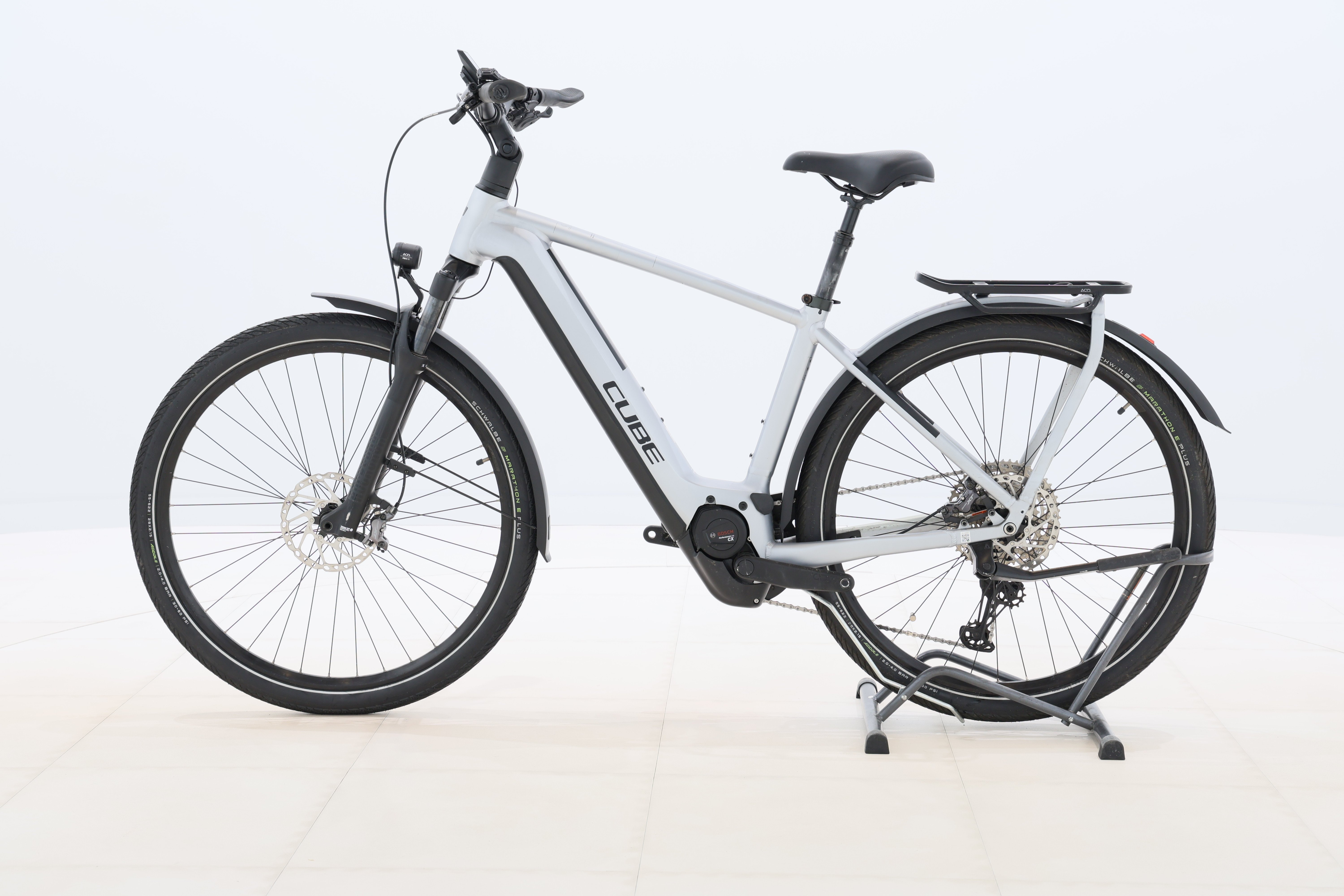 42ef8e45-840a-46e2-b0ad-89a27ecba623