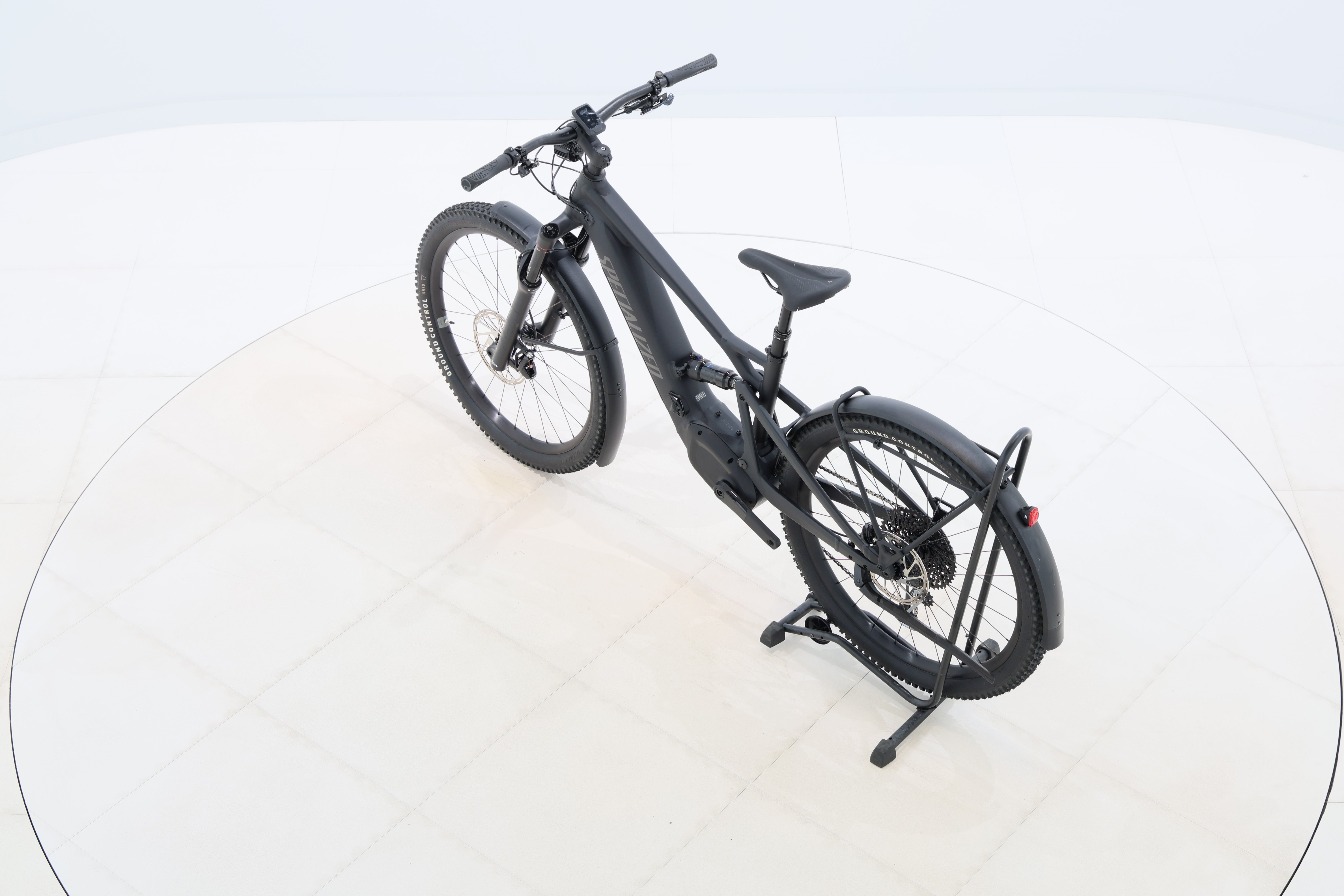 a8d779e6-1730-4e3f-8d21-68ef1e237455