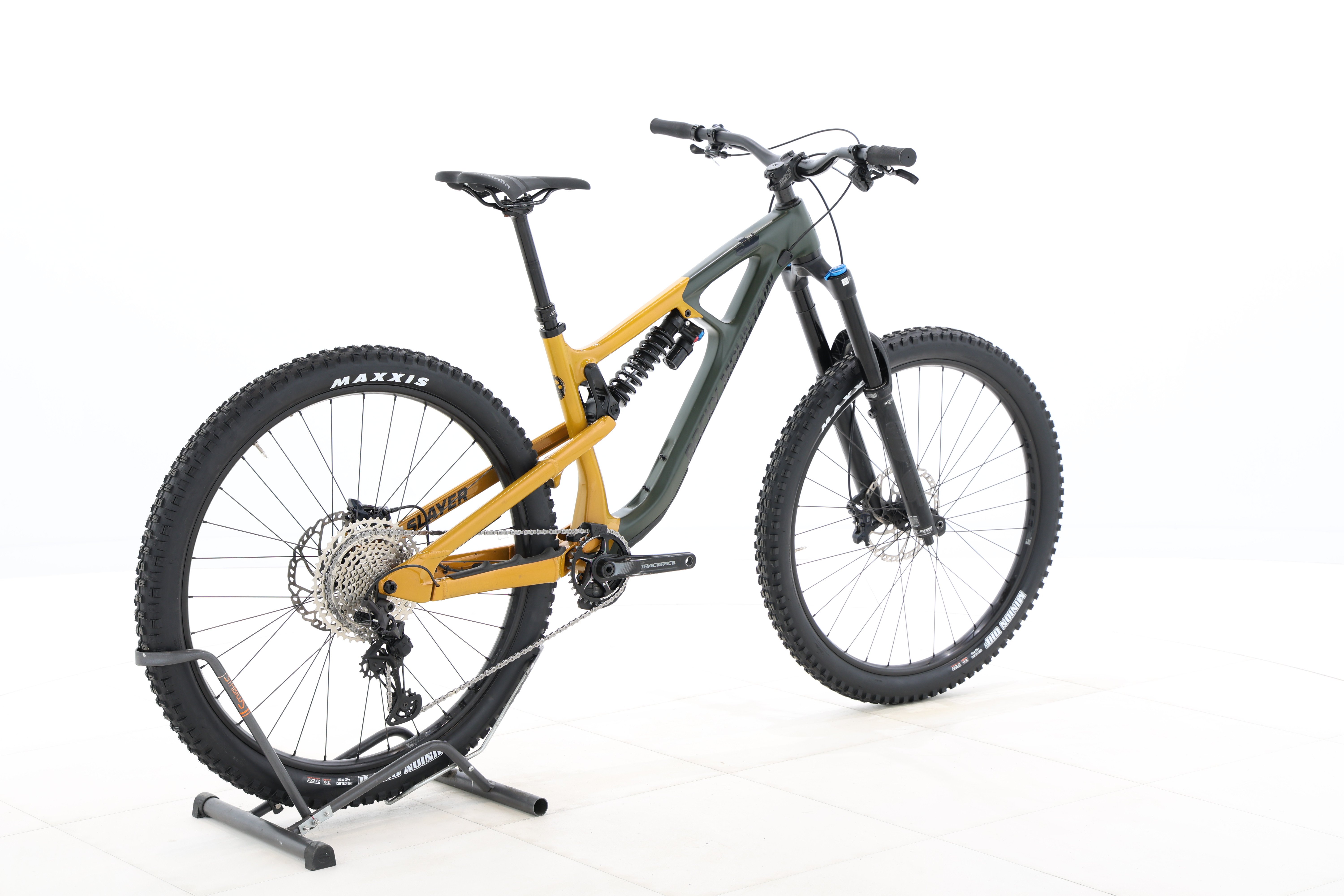 7ef85bbc-0f64-44ec-800d-b5c616dbbb0a