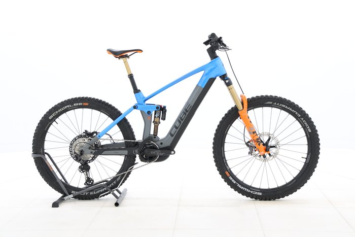 Cube STEREO HYBRID 160 HPC ACTIONTEAM 750 27.5 2023