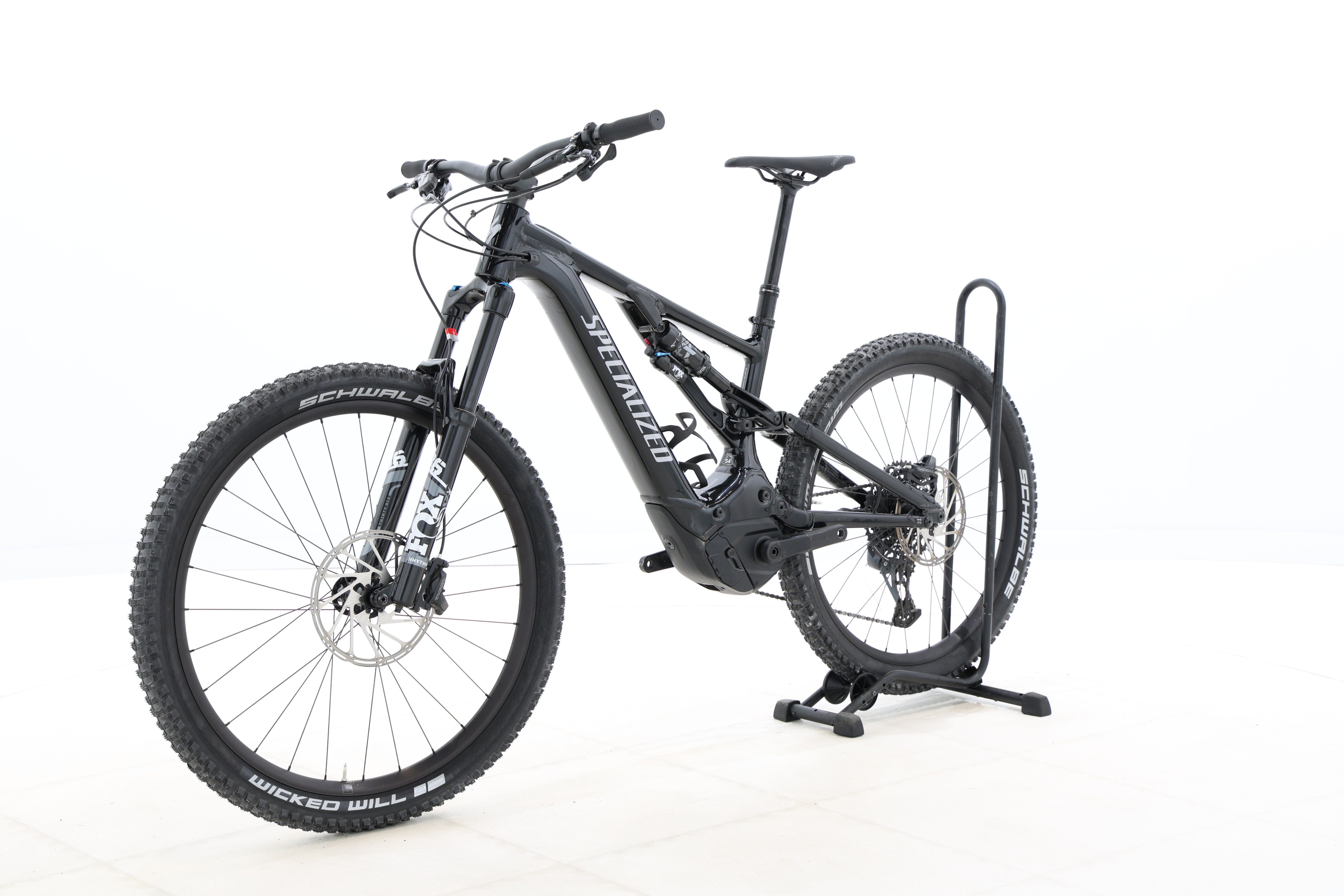 b60bf1c1-17d3-4822-89d1-99c95fe7e7db