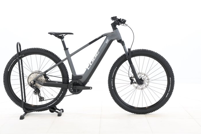 Cube REACTION HYBRID RACE 625 2023