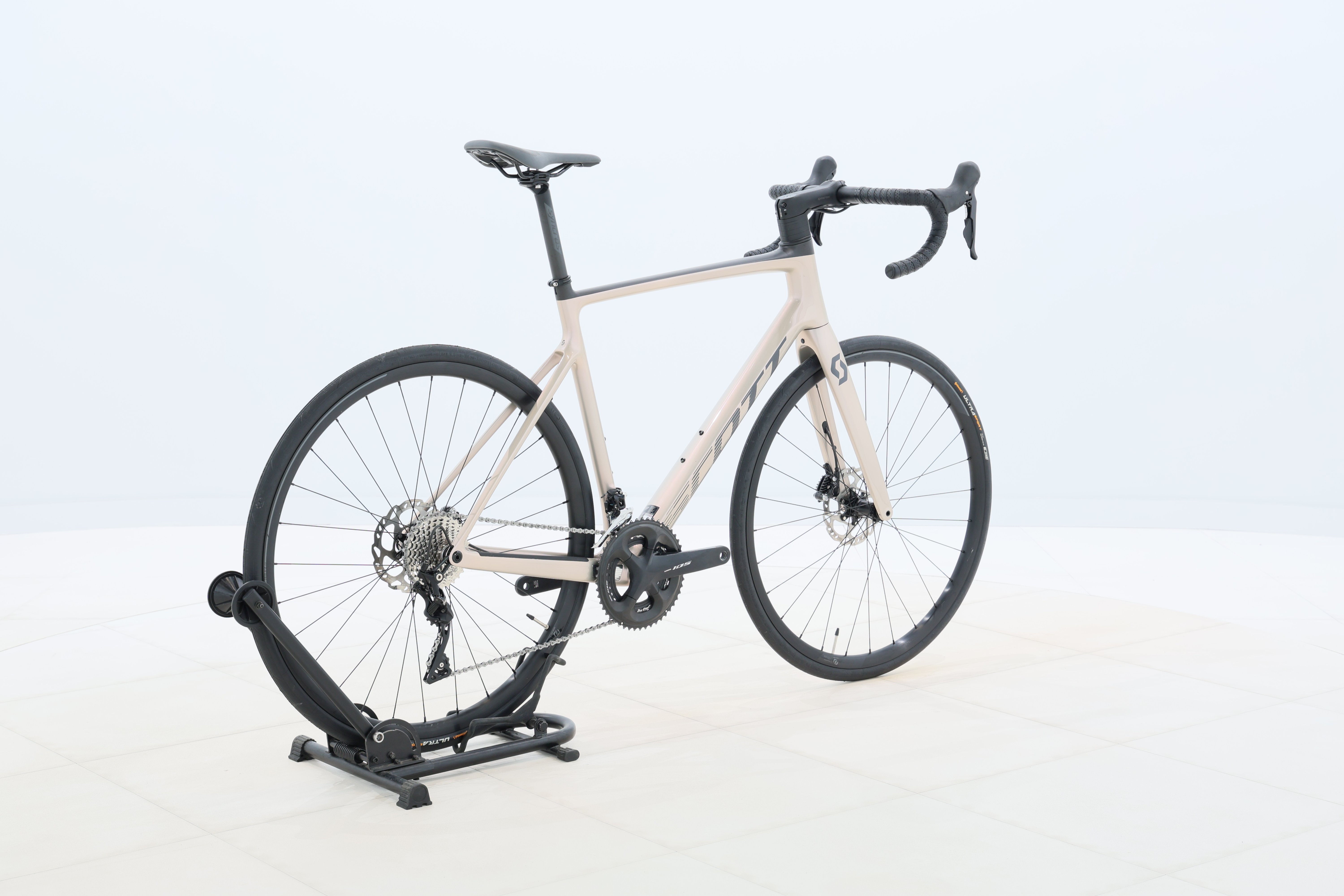 1ae11e1b-edaa-4a25-a416-0013ca8d68a3