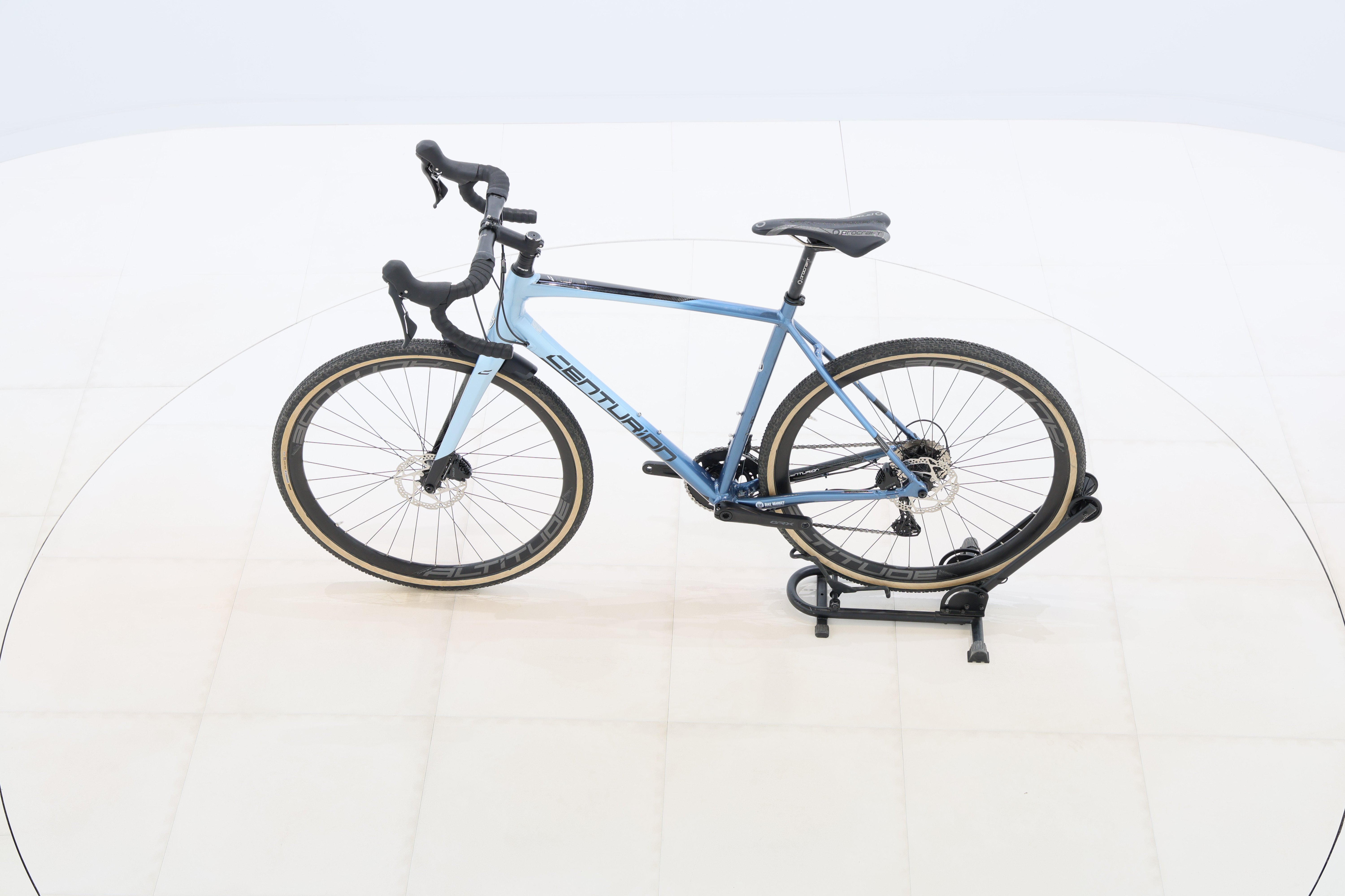 f28e5f32-b2b6-468b-a3a3-e30226b1d4d1