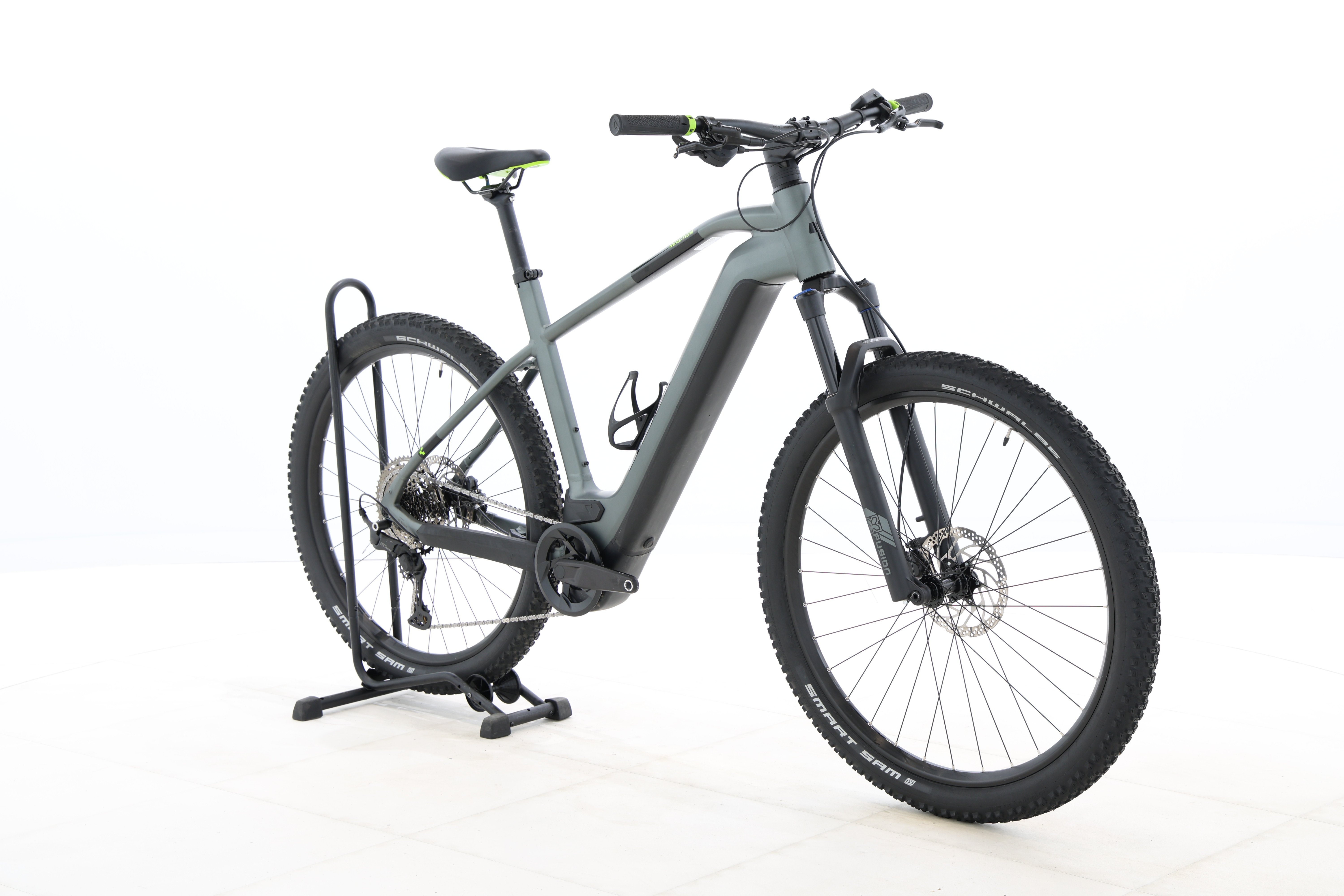 e54c5b00-7bf1-43a1-8cce-a941aa0281eb